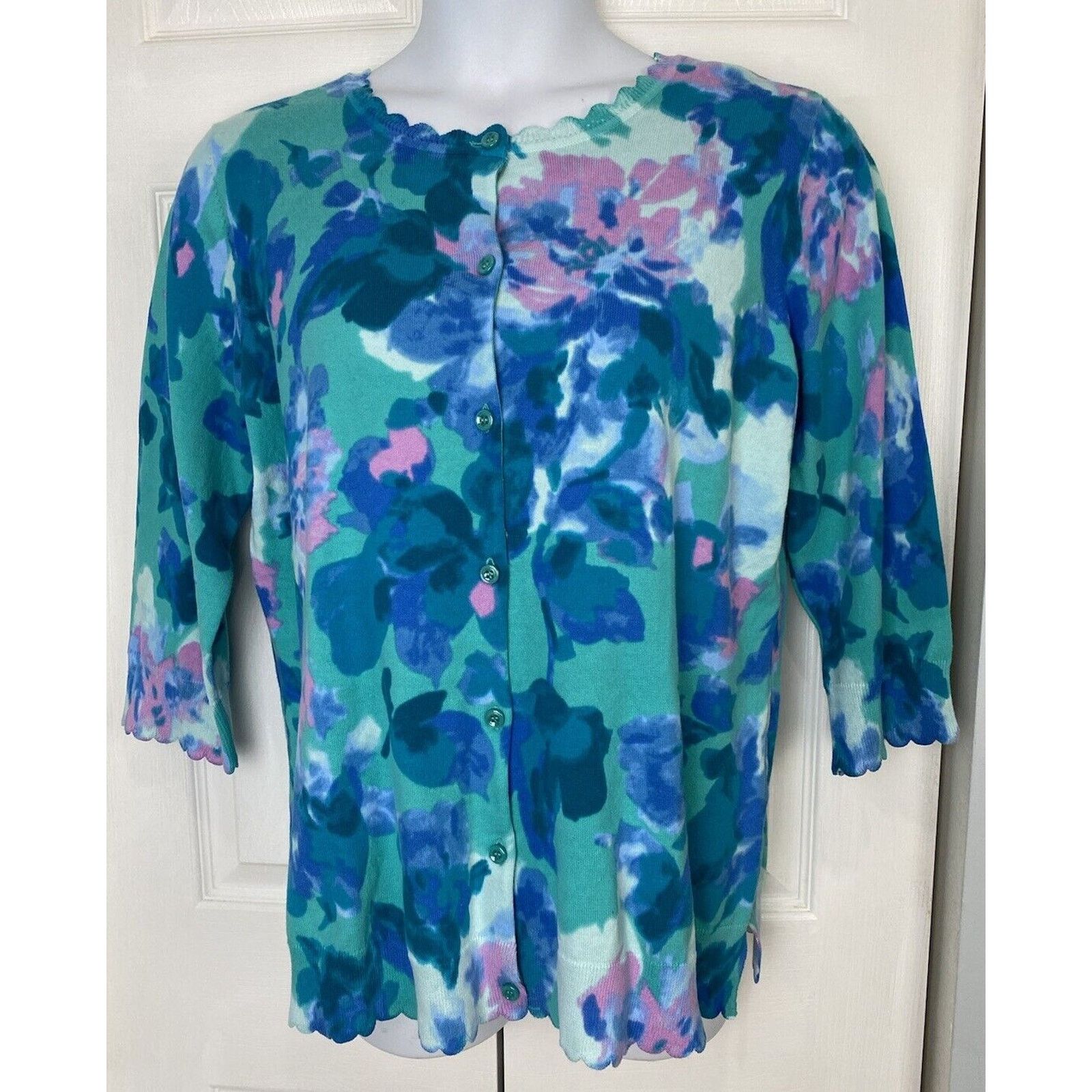 Isaac Mizrahi NWT Isaac Mizrahi Live Floral Blue Pink L Button Up Cardigan Size L / US 10 / IT 46 - 1 Thumbnail
