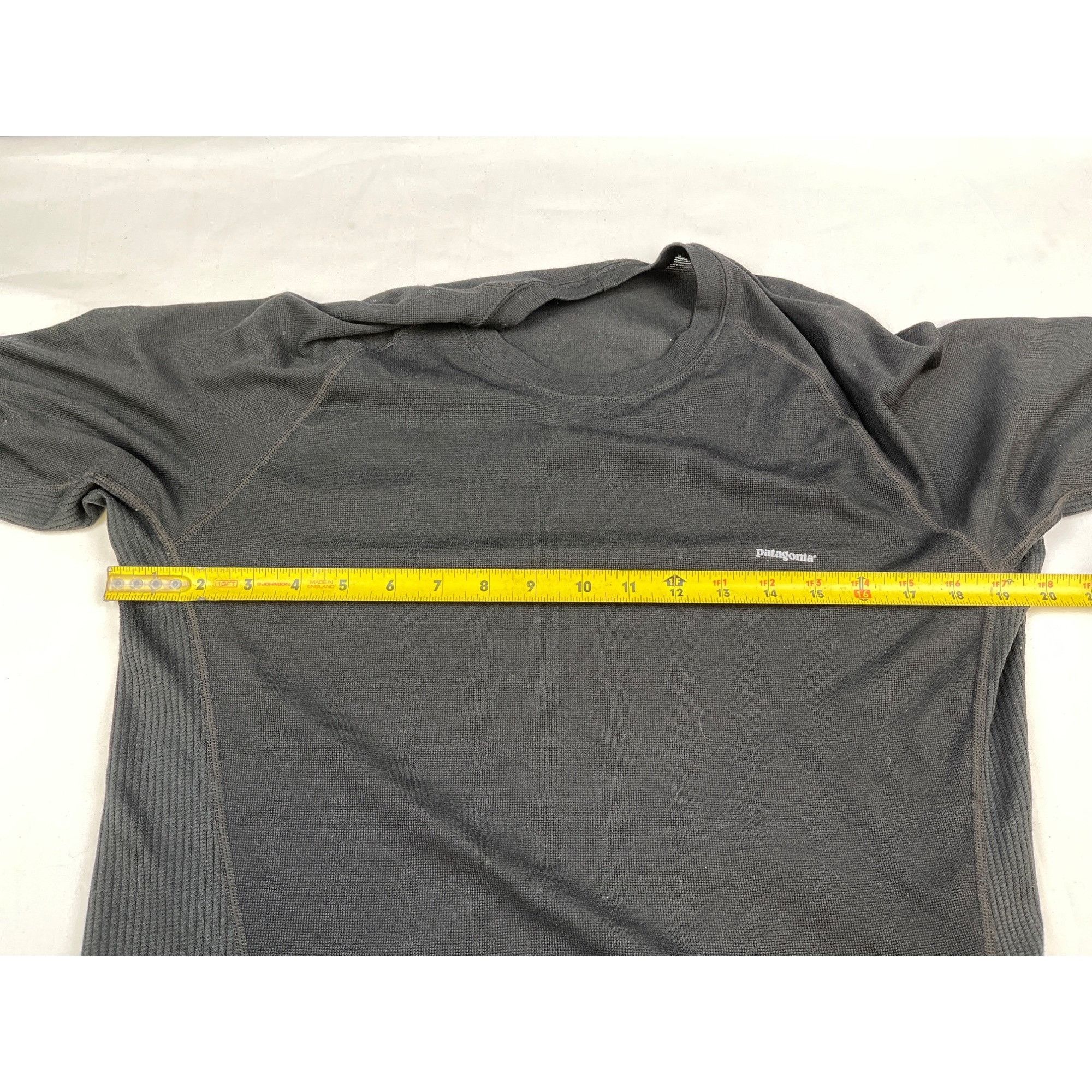 Patagonia Patagonia Men's Black Shirt/Activewear Sz S SKU 4264 Size US S / EU 44-46 / 1 - 6 Thumbnail