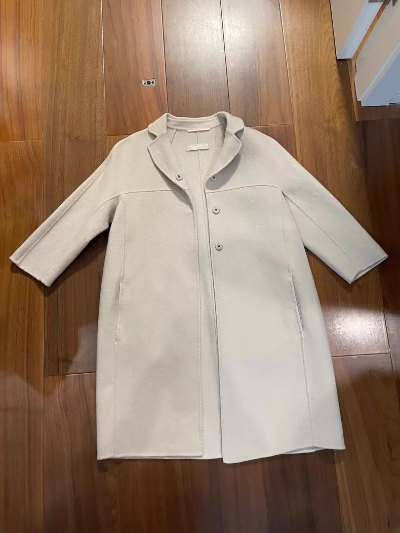 Max Mara Max Mara Classic beige wool coat Size M / US 6-8 / IT 42-44 - 1 Thumbnail
