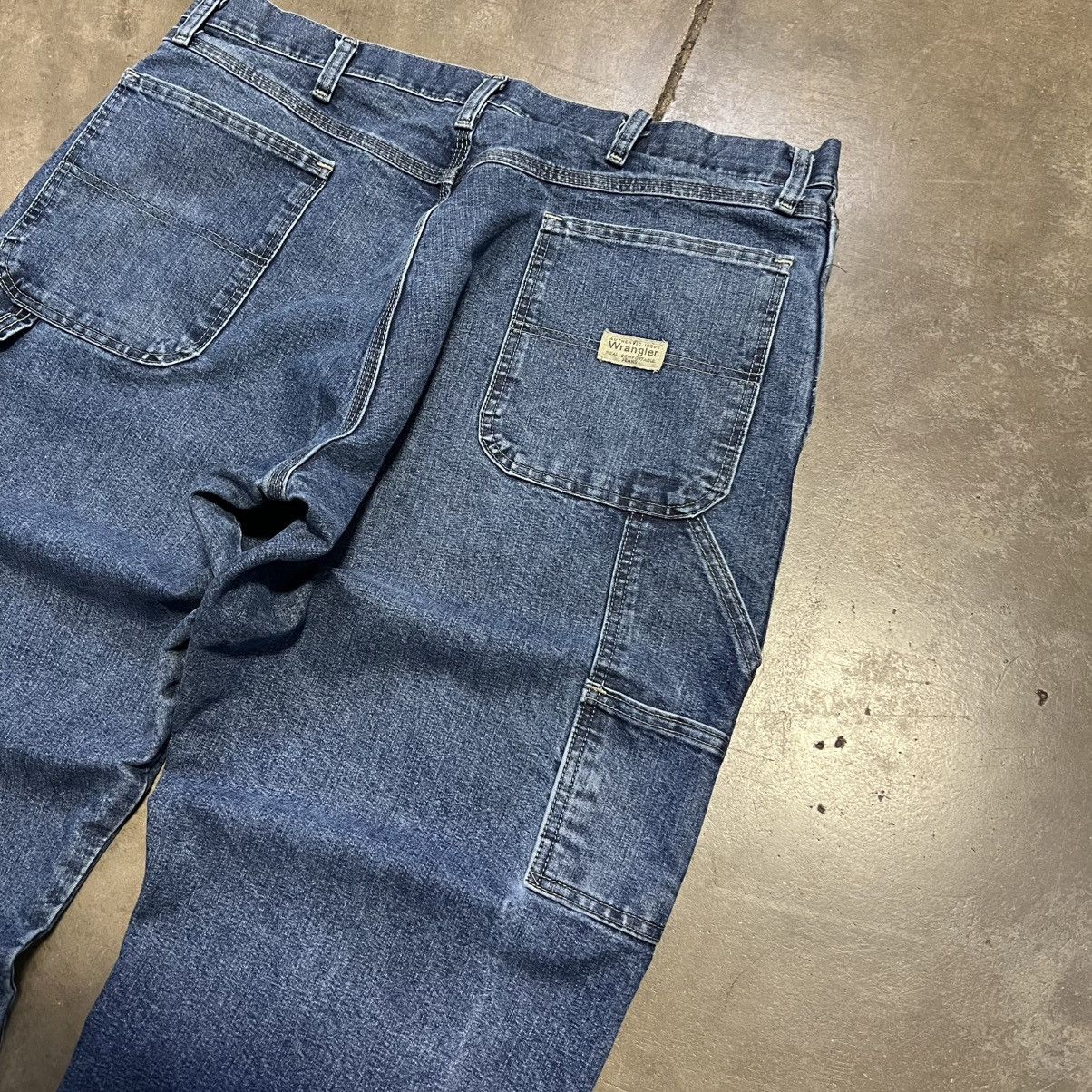 Vintage × Wrangler Vintage Wrangler Carpenter Workwear Jeans Baggy Faded Skater Size US 38 / EU 54 - 2 Thumbnail