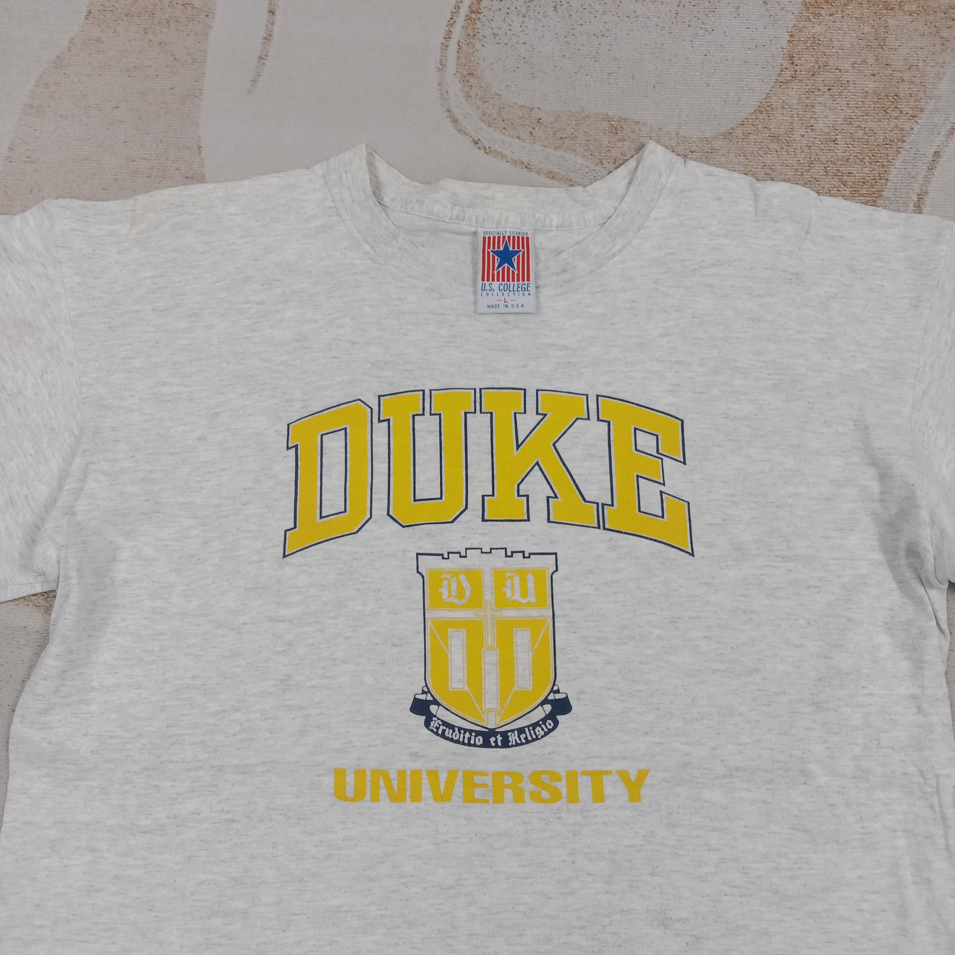 Vintage Vintage 90's Duke University USA Tshirt C285N10 Size US L / EU 52-54 / 3 - 2 Thumbnail
