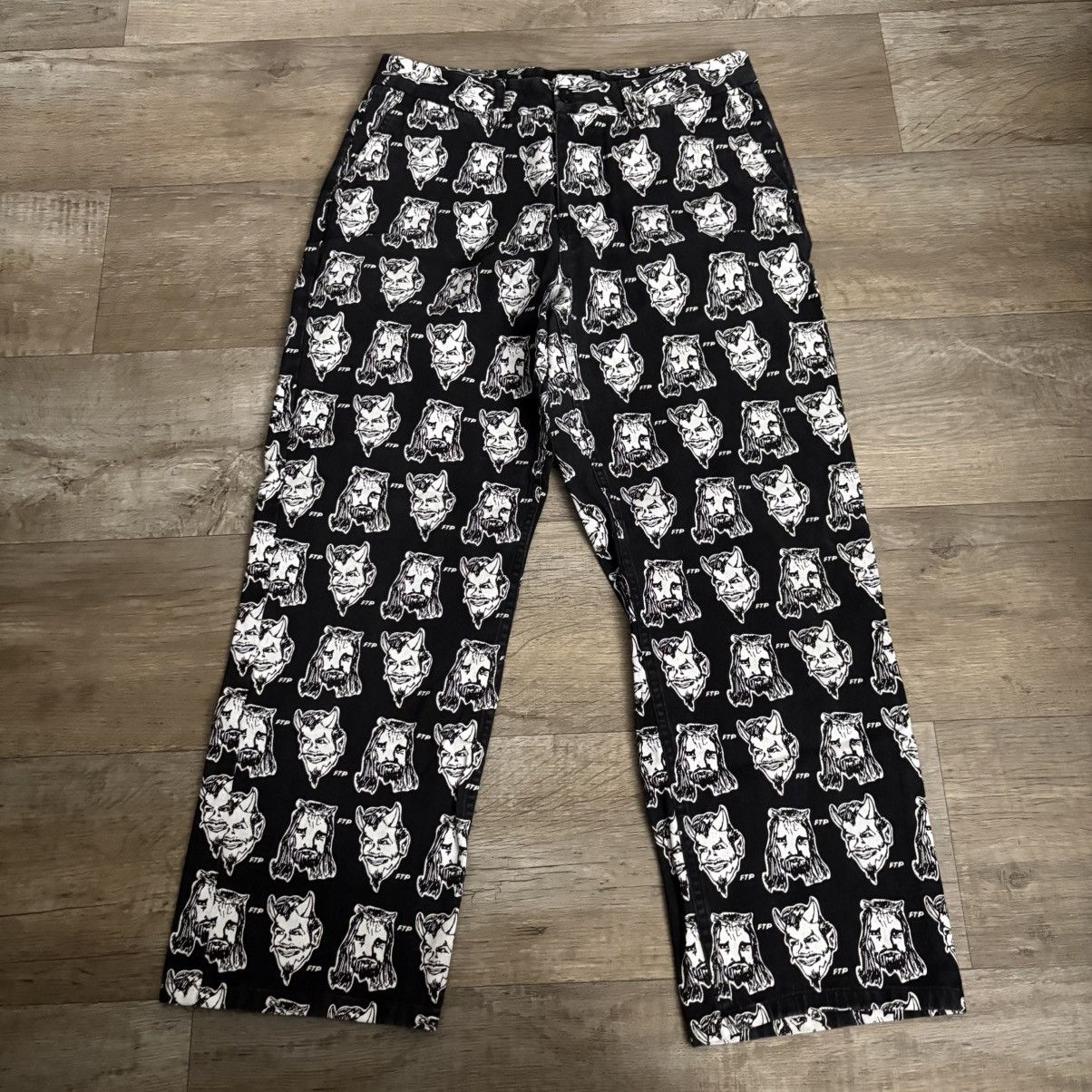 Fuck The Population Ftp Heaven Or Hell Chino Pants Size US 34 / EU 50 - 1 Thumbnail