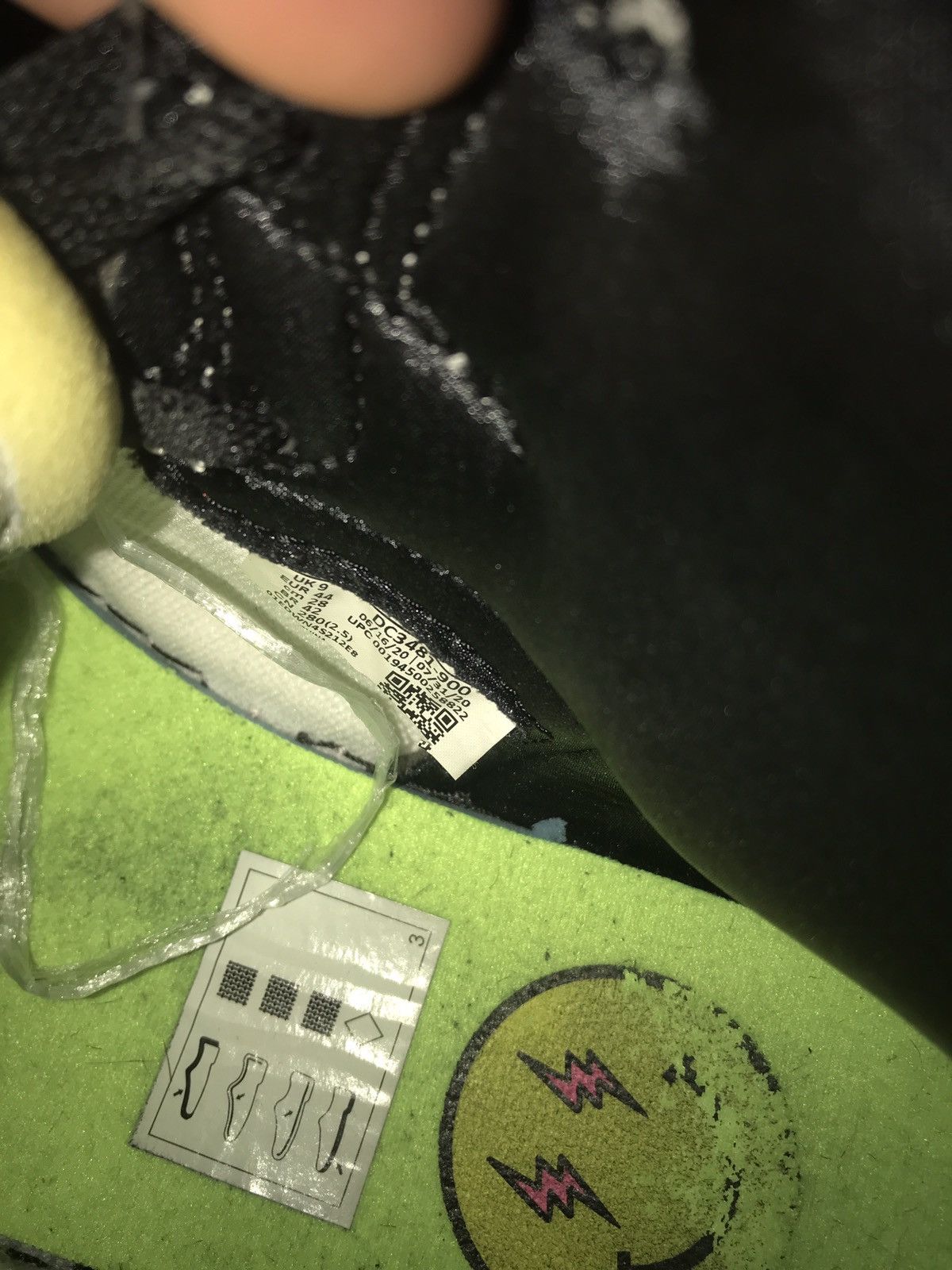 J Balvin × Nike Jordan 1 x J Balvin Size US 11 / EU 44 - 8 Thumbnail
