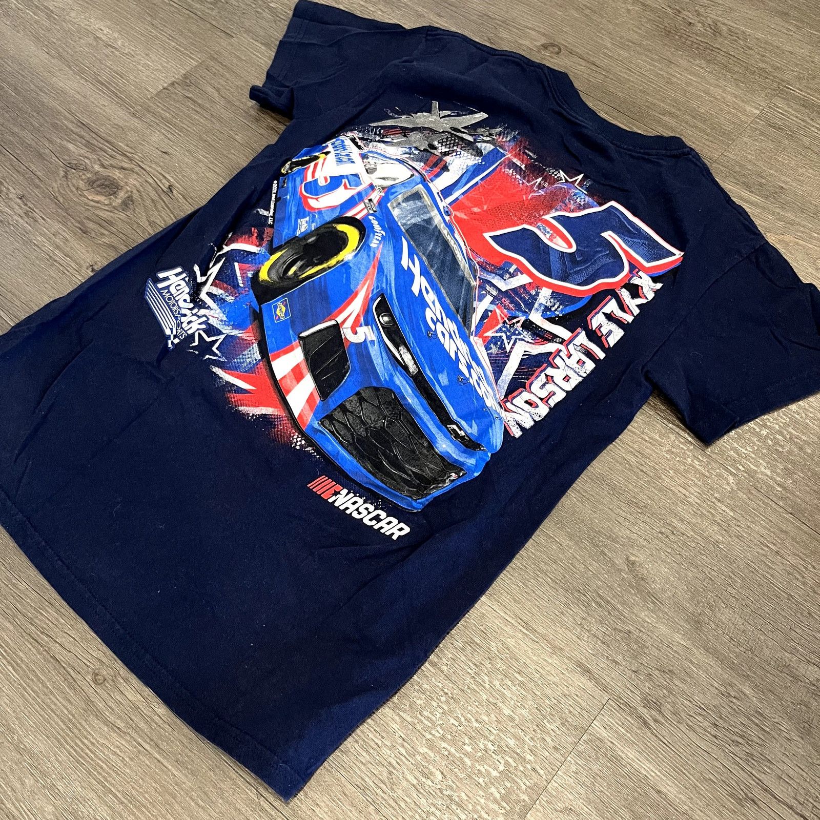 NASCAR Larson Motorsports #5 NASCAR Racing Tee Streetwear Size S Size US S / EU 44-46 / 1 - 3 Thumbnail
