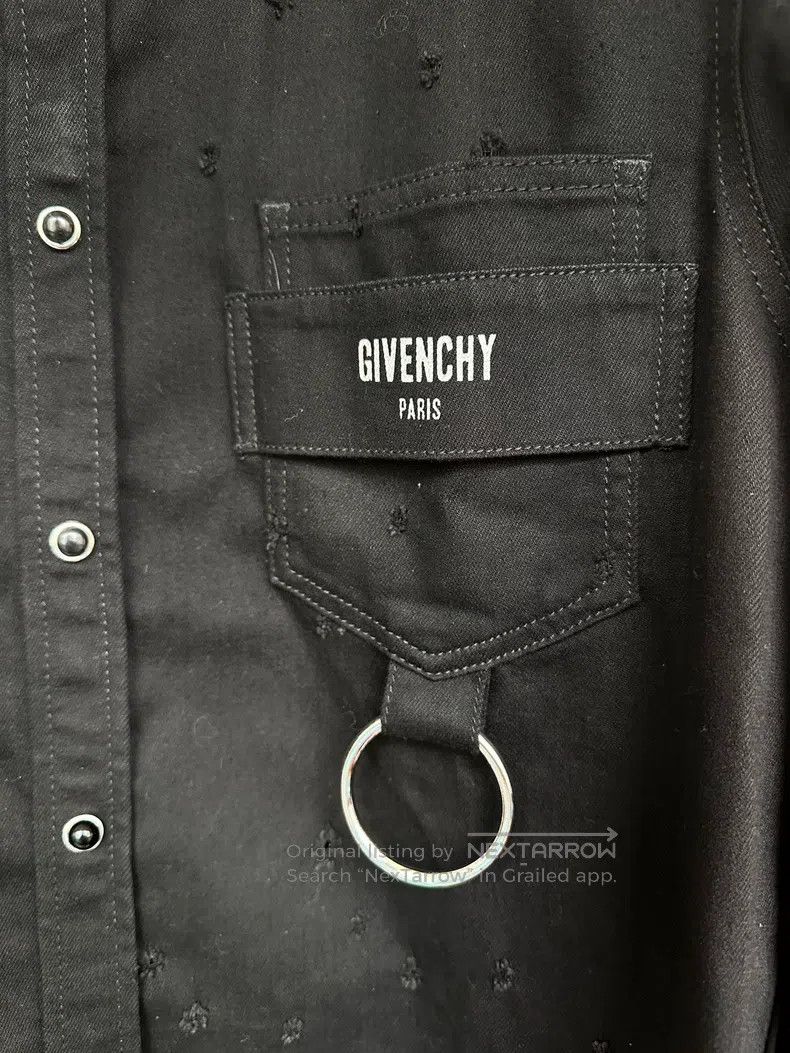 Givenchy Givenchy Black denim circle ring denim jacket with ripped Size US L / EU 52-54 / 3 - 2 Thumbnail