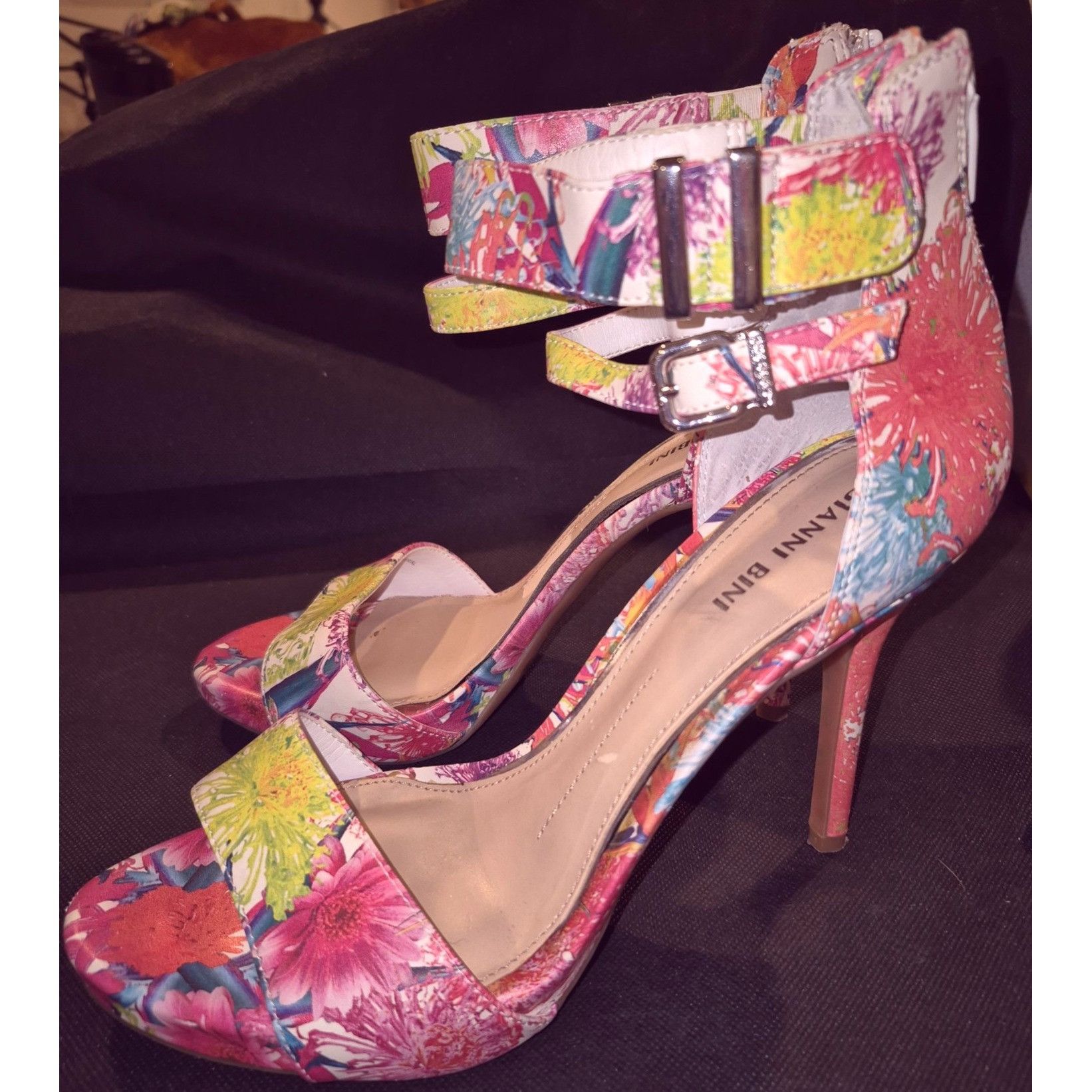 Other Gianni Bini Womens Floral High Heel Sandals 8.5 Ankle Straps Size US 8.5 / IT 38.5 - 5 Thumbnail