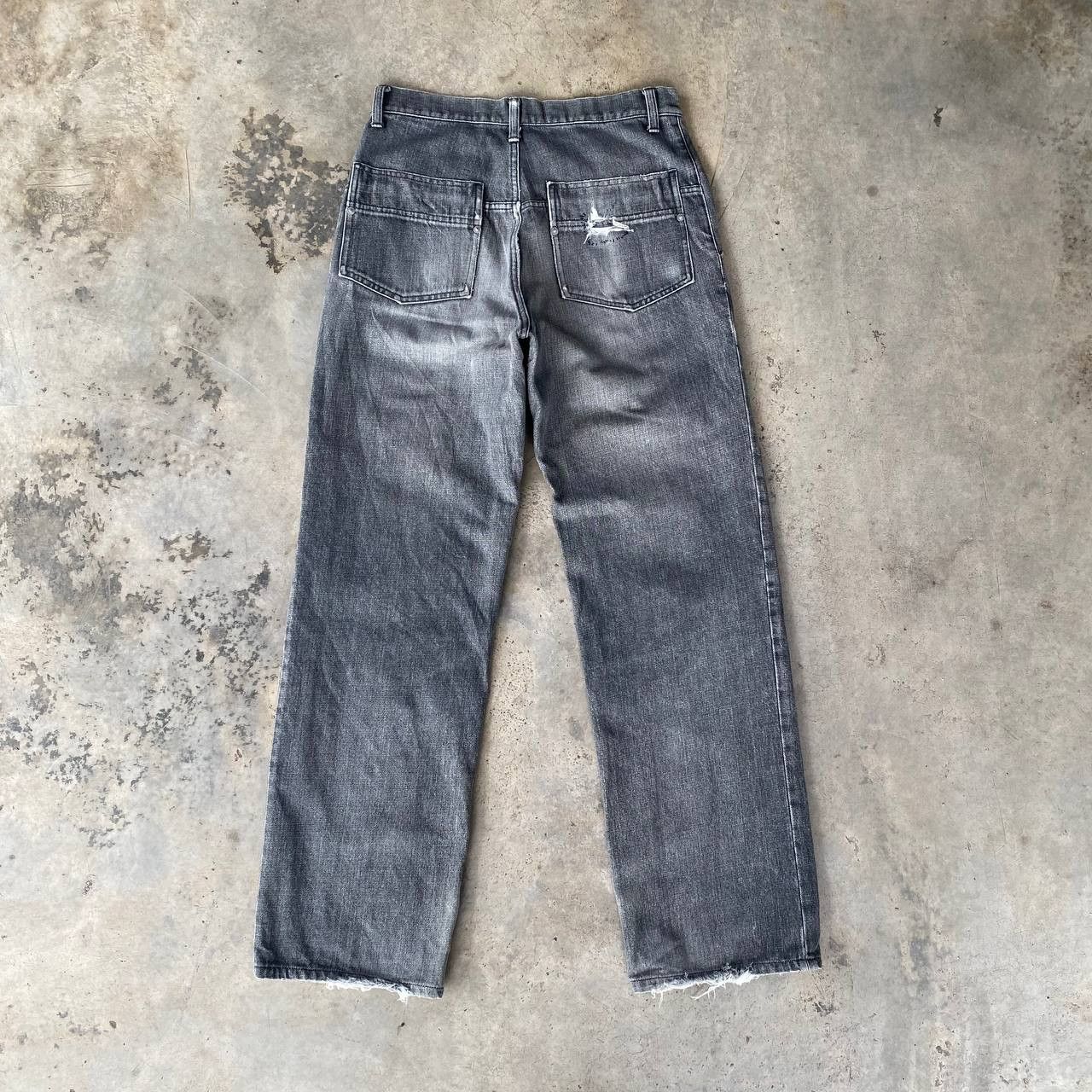 Takeo Kikuchi BJ6-19 VTG JAPAN TAKEO KIKUCHI DISTRESSED FADED GREYWASH Size US 29 - 11 Thumbnail