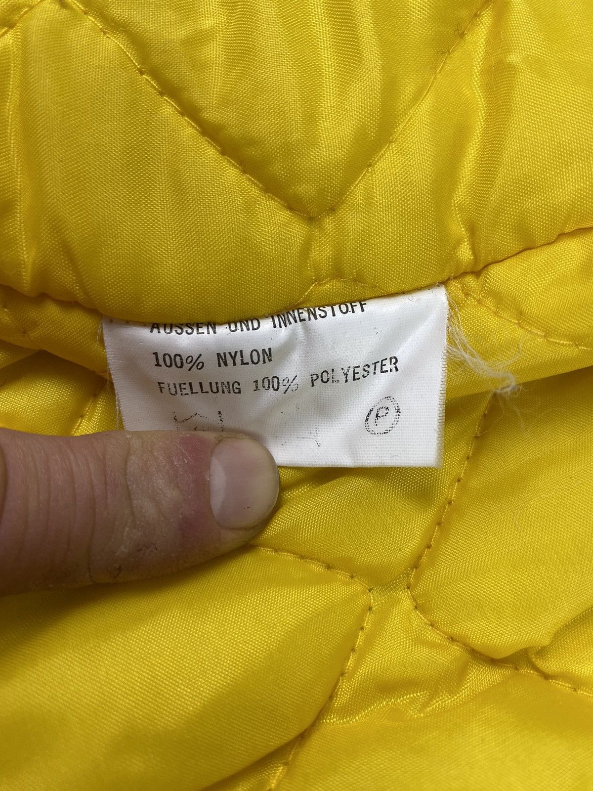 Vintage Vintage Quilted Nylon Bomber Jacket - Rare Yellow Lining Size US M / EU 48-50 / 2 - 9 Thumbnail