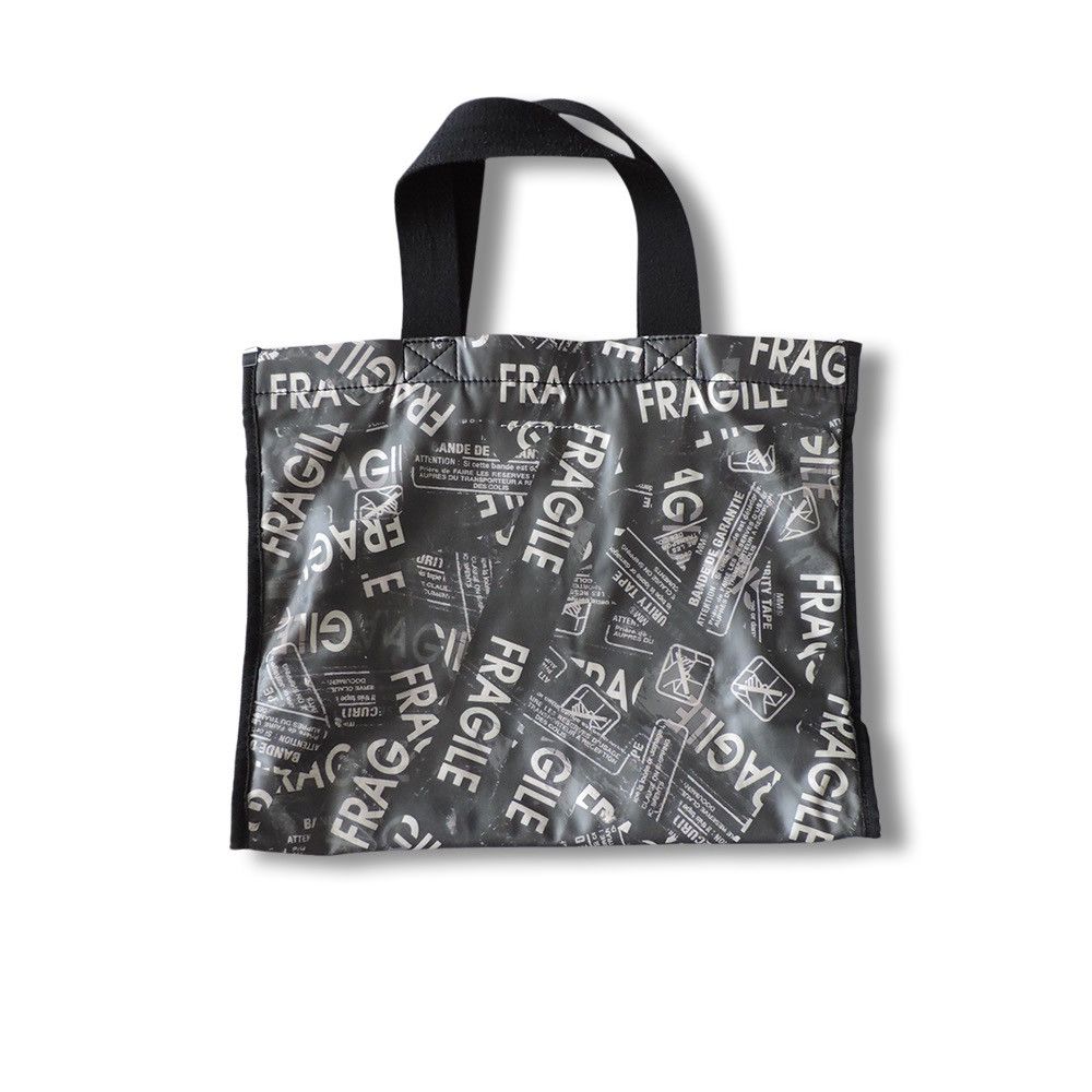 Designer × Maison Margiela Maison Margiela MM6 'Fragile' Printed PVC Shopper Bag Size ONE SIZE - 3 Thumbnail