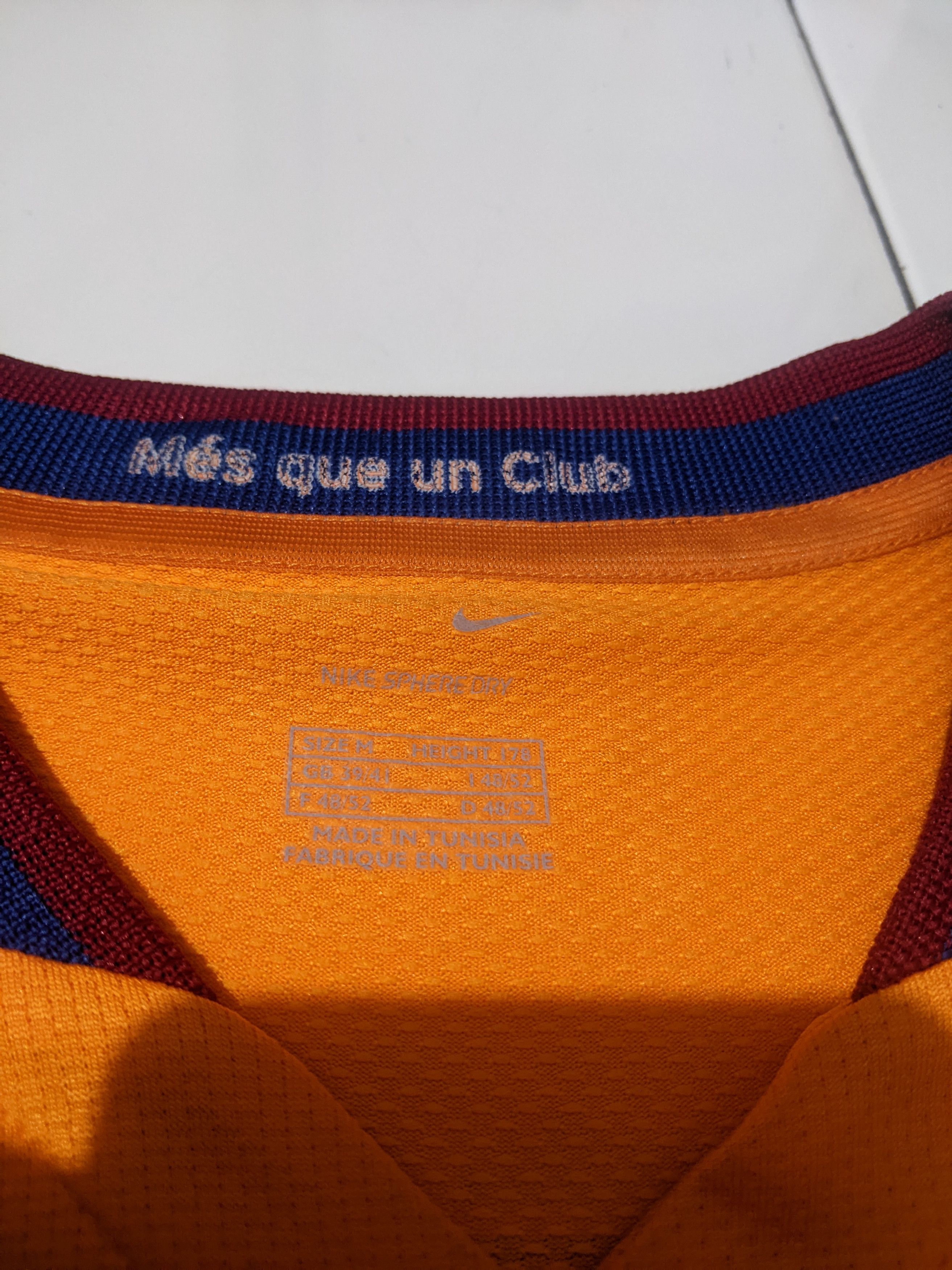 Nike FC Barcelona 2006 Away Jersey Messi Jersey football shirt Size US M / EU 48-50 / 2 - 7 Thumbnail