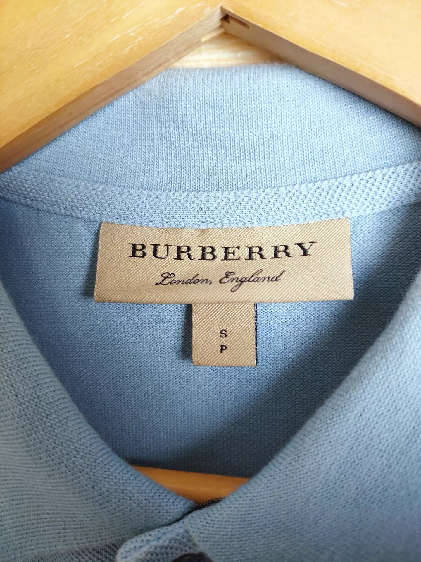 Burberry Burberry Men's Blue Short Sleeve K29 Size US S / EU 44-46 / 1 - 4 Thumbnail