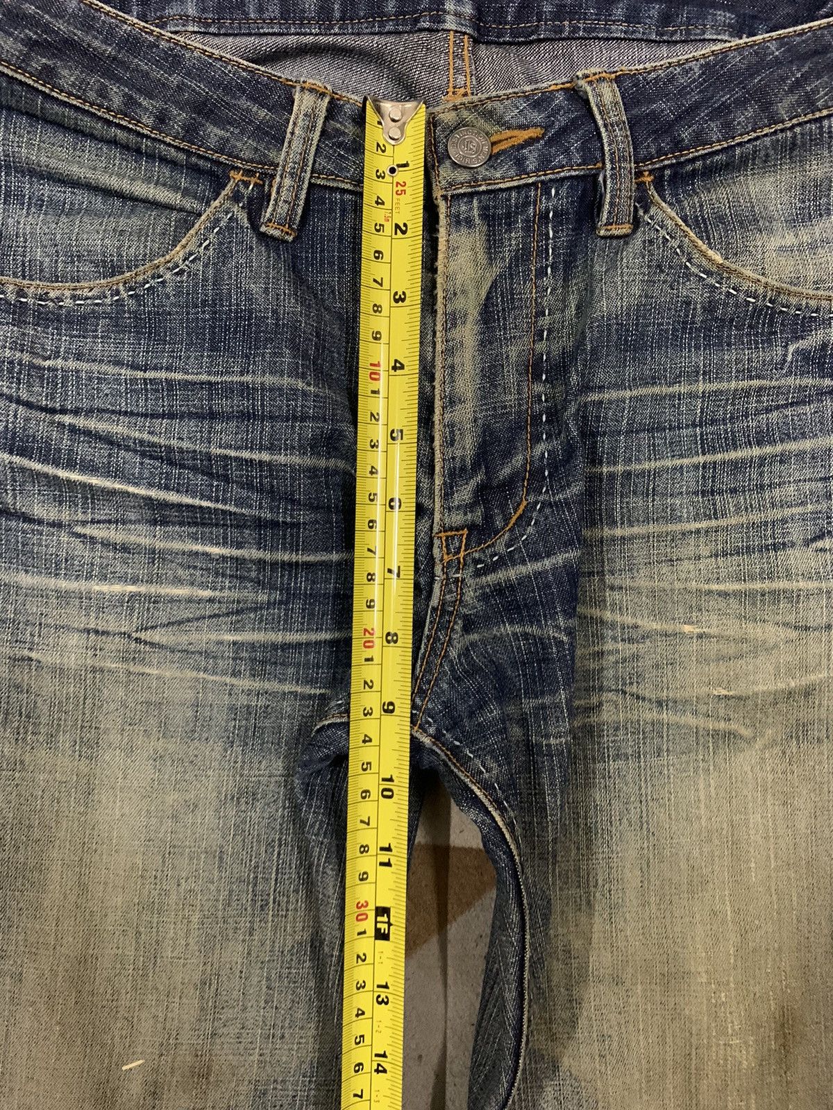 Japanese Brand Vintage Distinction Stitched Mud Wash Loose Fit Grunge Jeans Size US 30 / EU 46 - 19 Thumbnail
