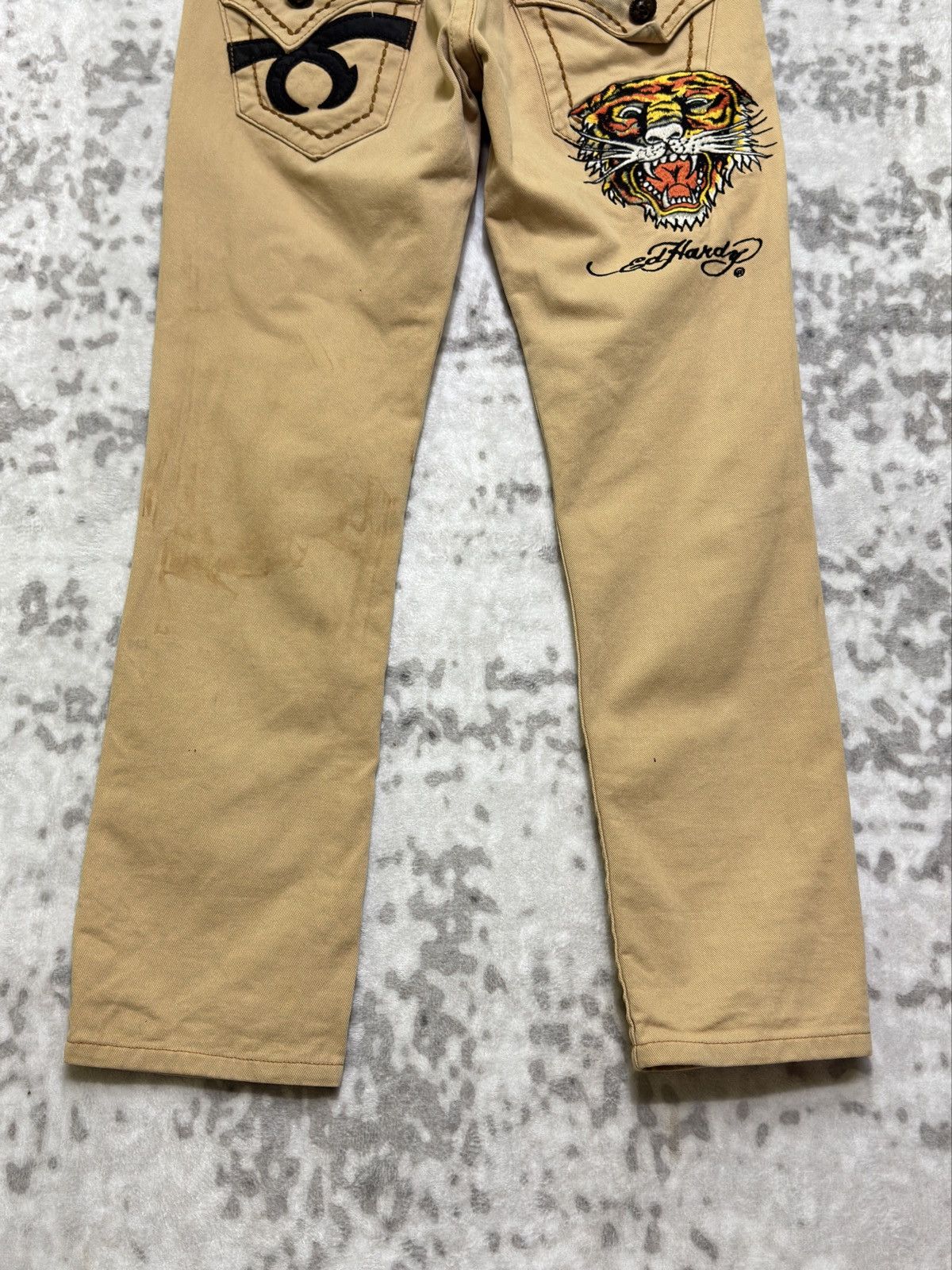 Ed Hardy Ed Hardy x Red Pepper Y2K Embroidered Tiger Jeans Worn Dirty Size US 30 / EU 46 - 11 Thumbnail