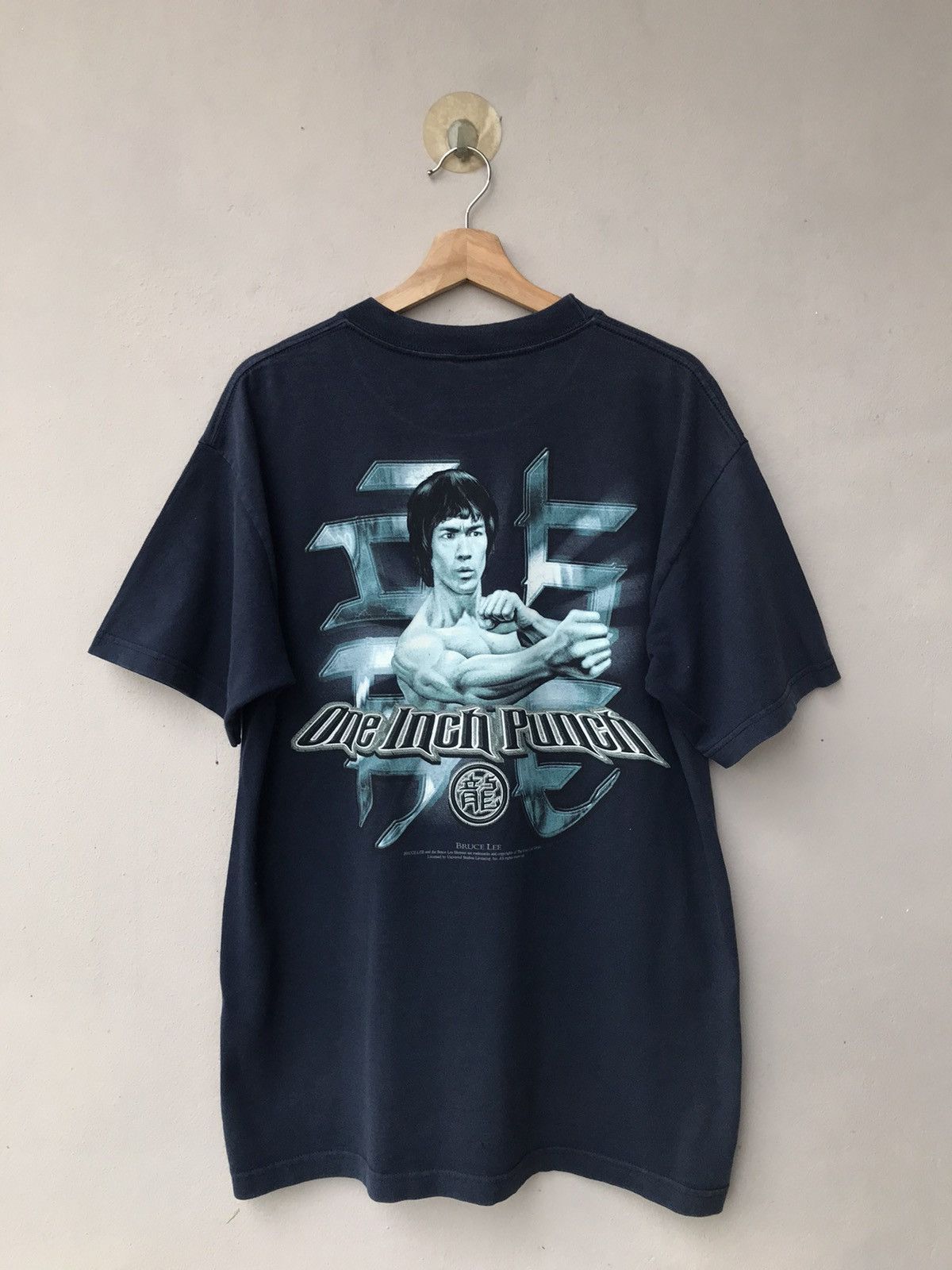 Vintage Vintage 90s Bruce Lee One Inch Punch backhit Tee Size US L / EU 52-54 / 3 - 2 Thumbnail