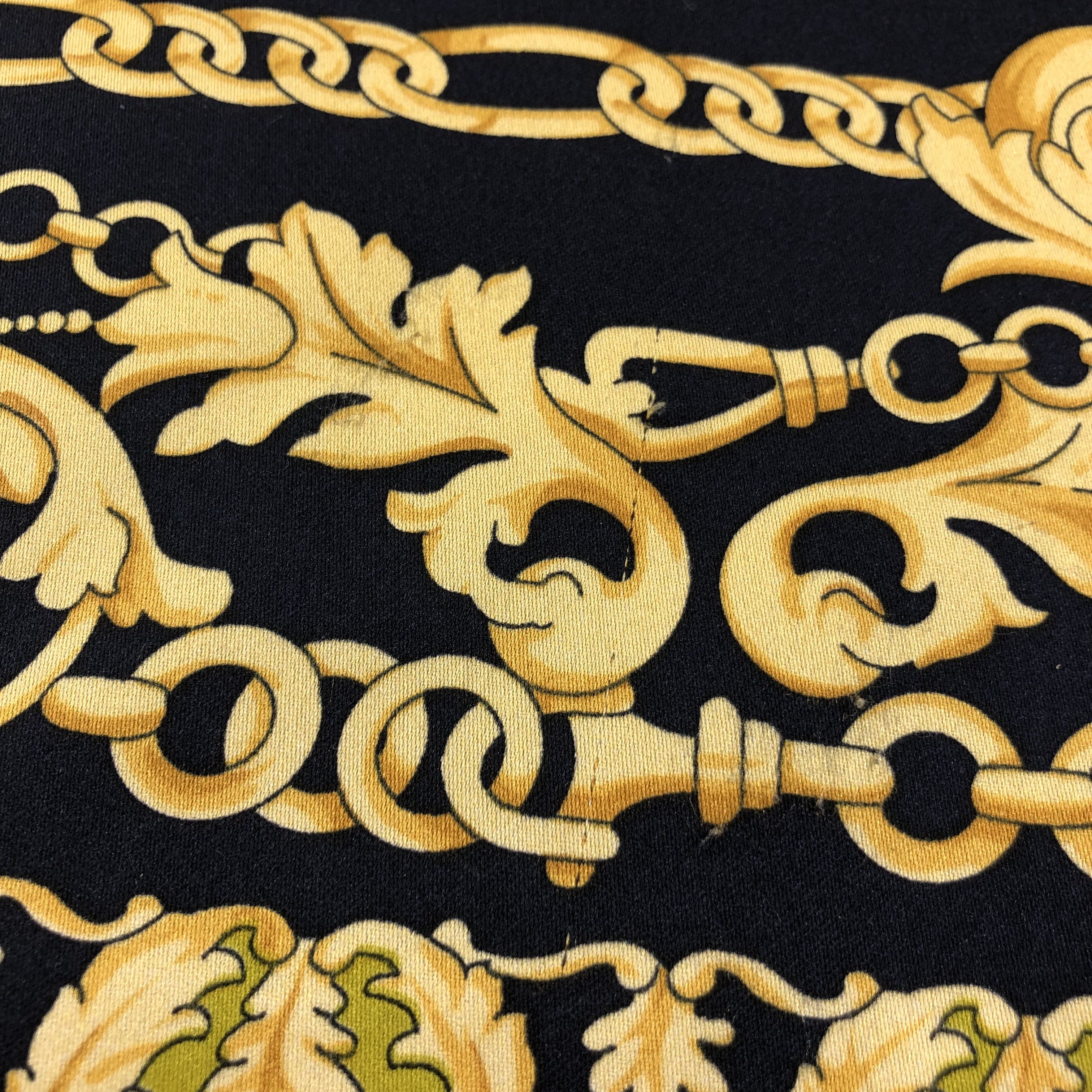 Vintage Luxury Baroque Scarf M804 Size ONE SIZE - 7 Thumbnail