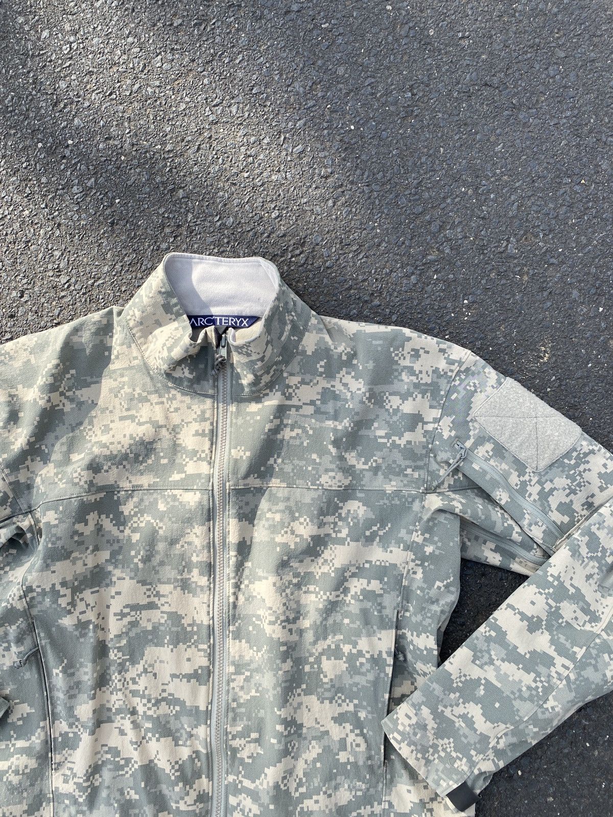 Arc'teryx Arc’teryx Leaf UCP Combat Jacket Size US L / EU 52-54 / 3 - 2 Thumbnail