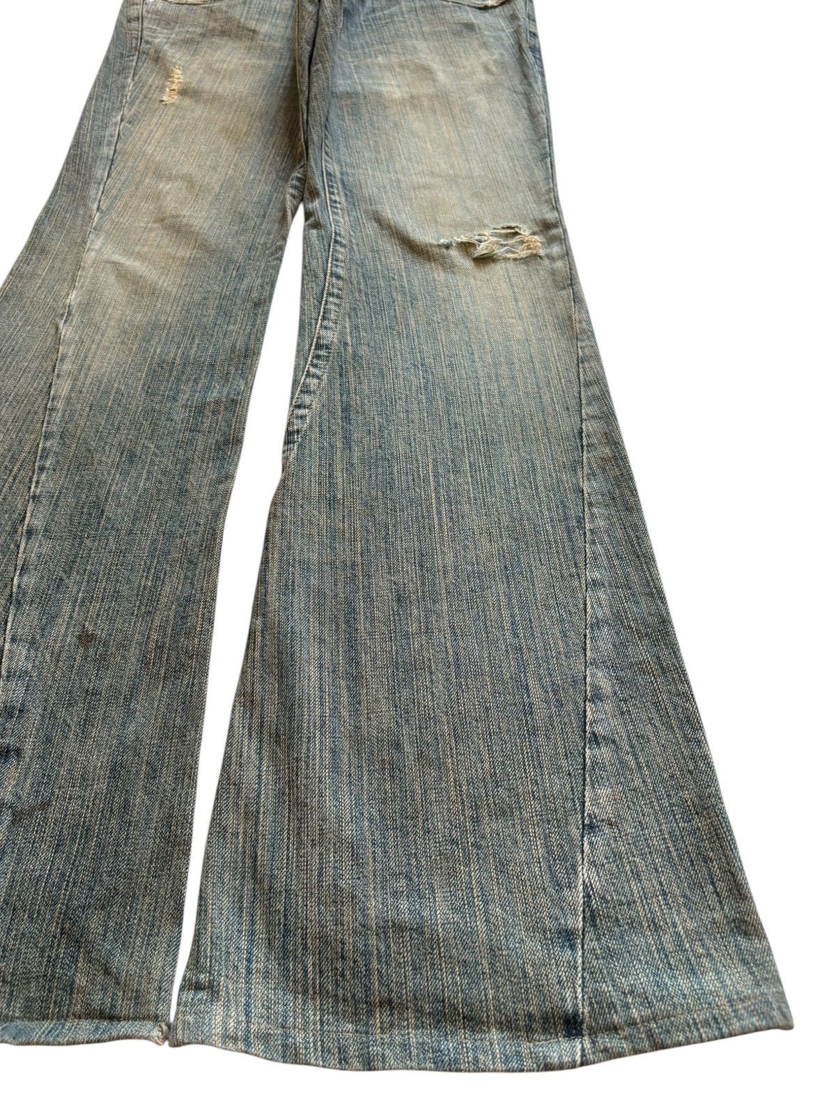 If Six Was Nine × Japanese Brand × Tornado Mart Vintage Tornado Mart Rusty Mud Wash Distress Rip Flare Jeans Size US 32 / EU 48 - 7 Thumbnail