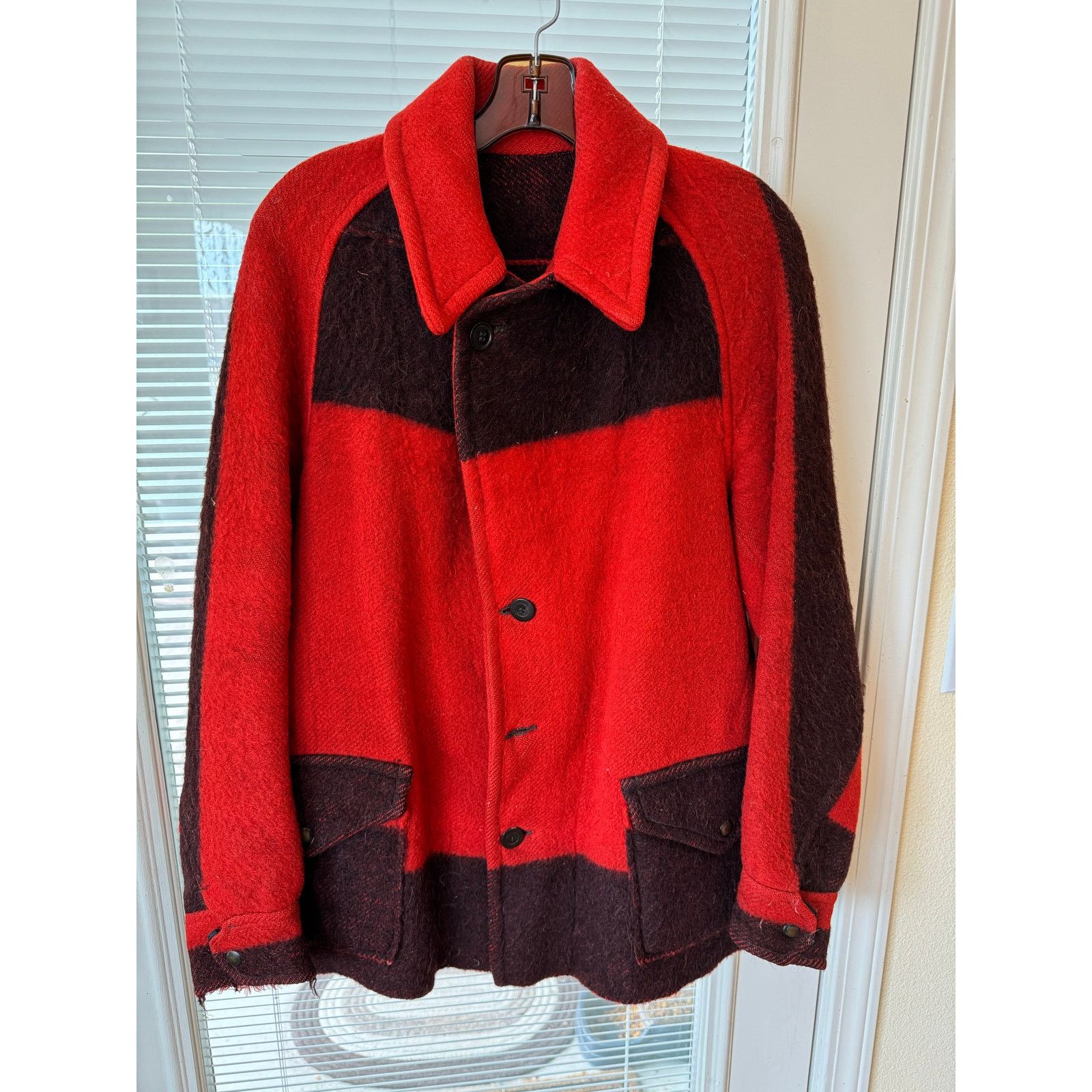 Hudsons Bay Vintage 1940s Hudson's Bay point blanket wool jacket S/XS Size US XS / EU 42 / 0 - 2 Thumbnail
