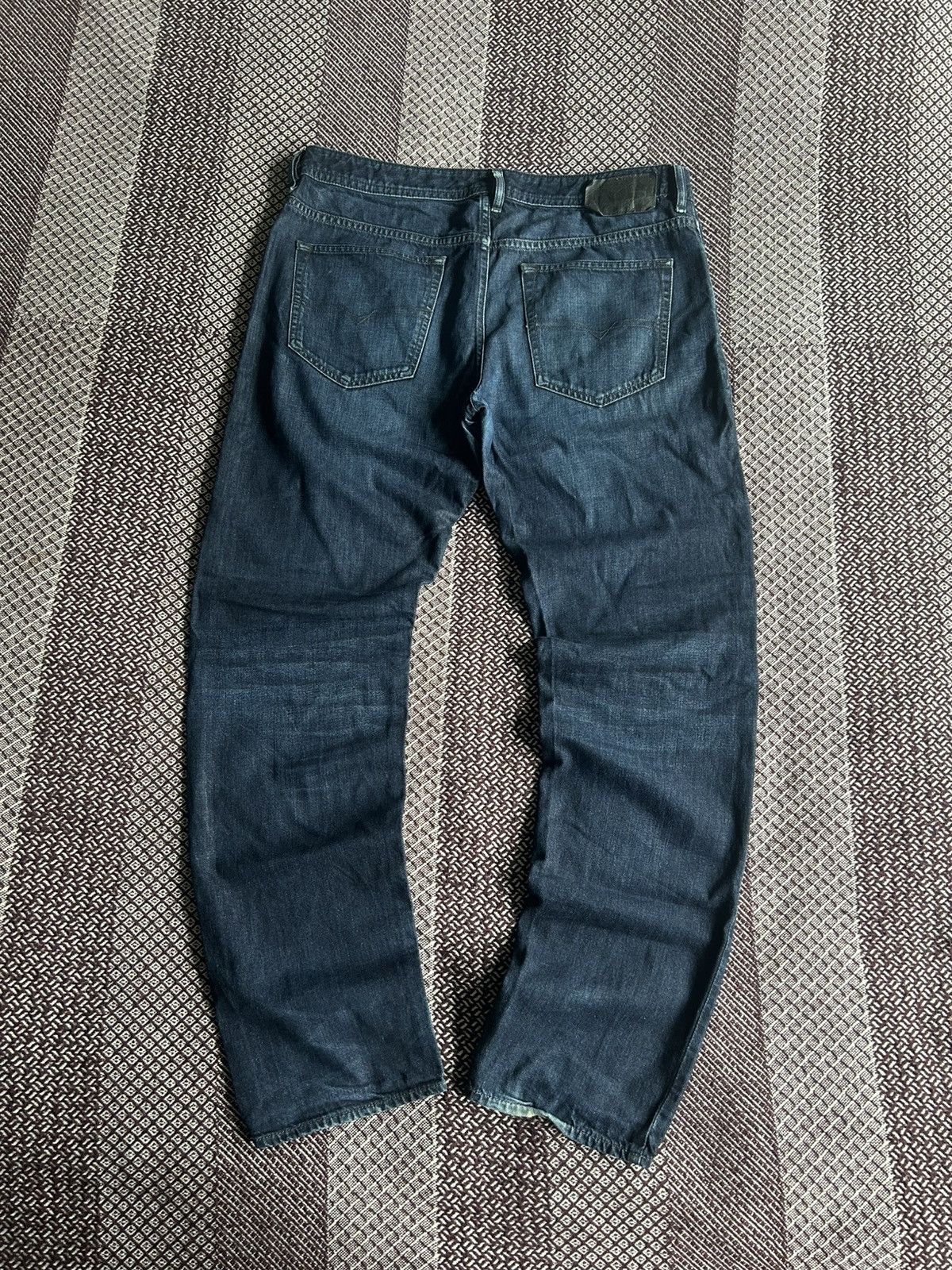 Diesel Diesel Buster Distressed Jeans Faded Regular Pants Size 36 Size US 36 / EU 52 - 1 Thumbnail