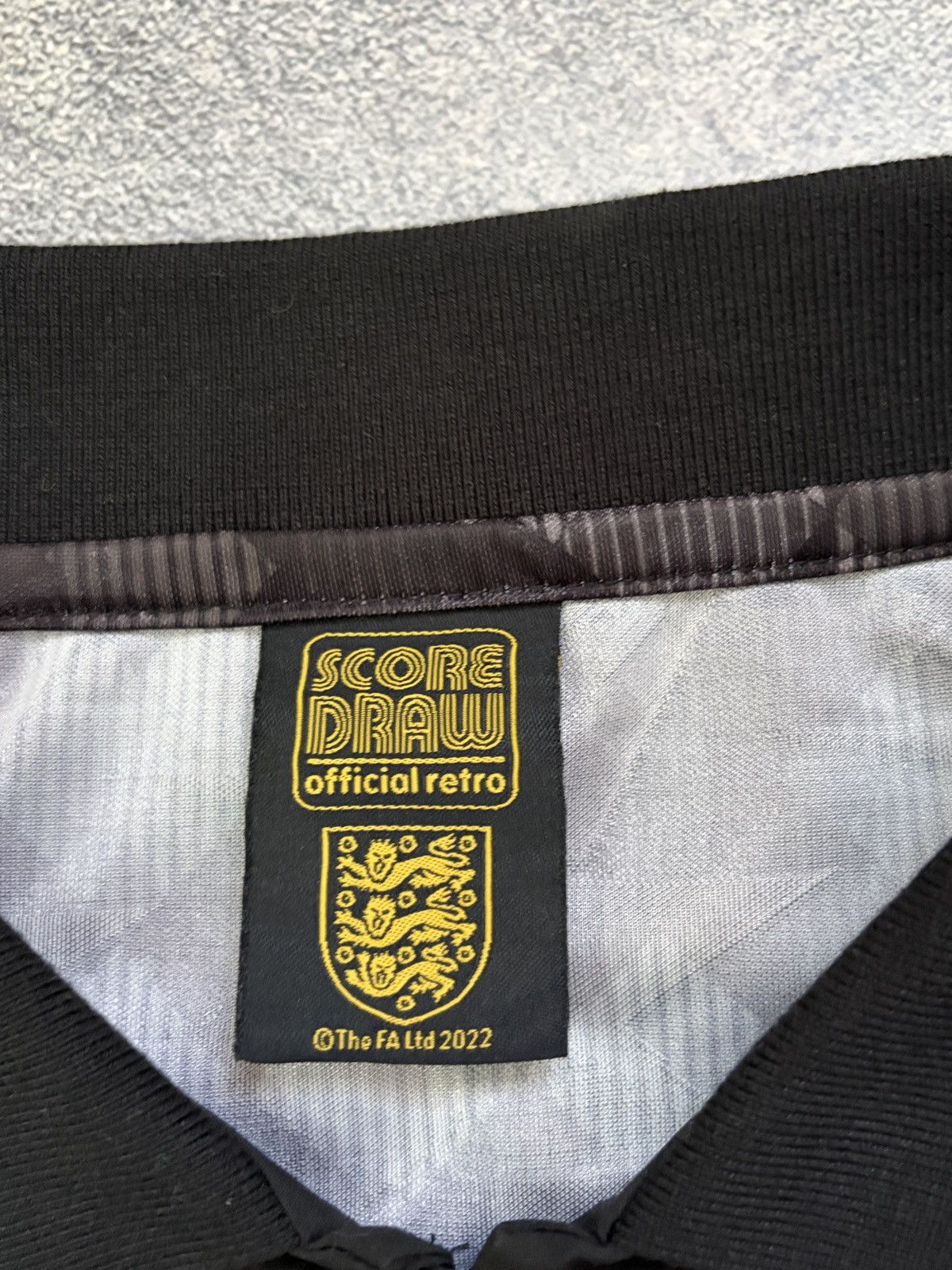 Vintage England Italy 90 Retro Goalkeeper Shirt Score Draw Black XXL Size US XXL / EU 58 / 5 - 5 Thumbnail
