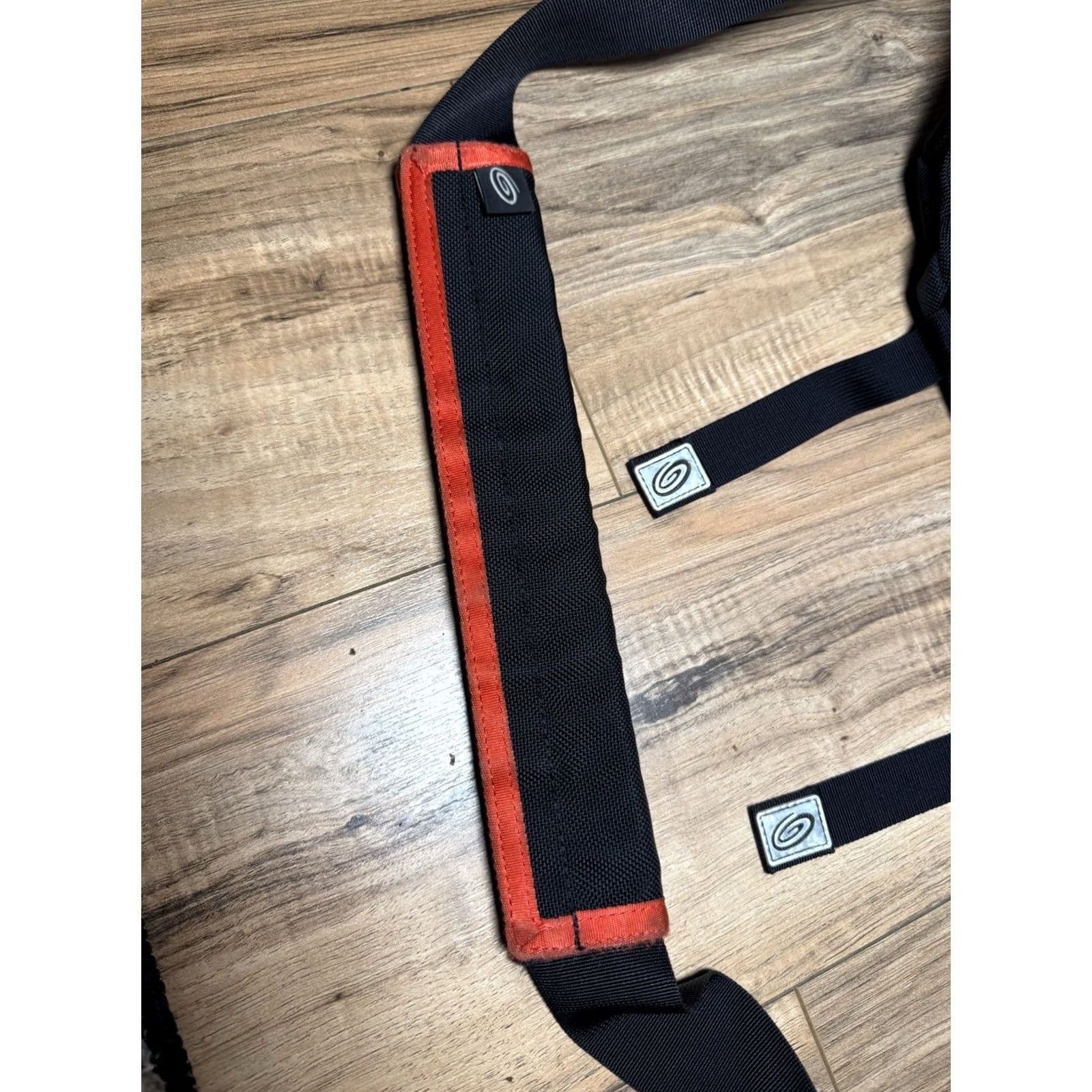 Vintage Timbuk2 Commute Black Red Nylon Messenger Bag Crossbody Laptop Case 17”x12” Mens Womens Unisex Adults Small Bag Size ONE SIZE - 2 Thumbnail