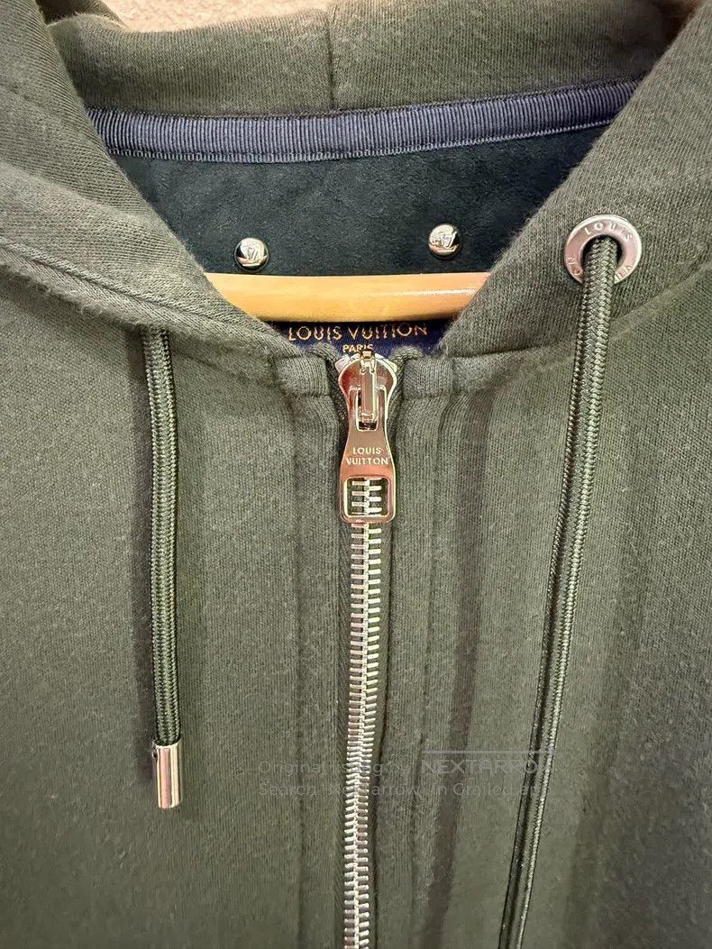 Louis Vuitton Louis Vuitton Army Green Hoodie Size US S / EU 44-46 / 1 - 3 Thumbnail