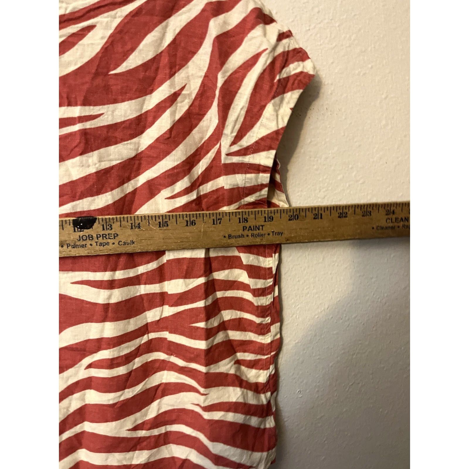 Vintage Ann Taylor Shirt Blouse Zebra Linen Blend Red Ivory L Women's Large Top Size L / US 10 / IT 46 - 5 Thumbnail