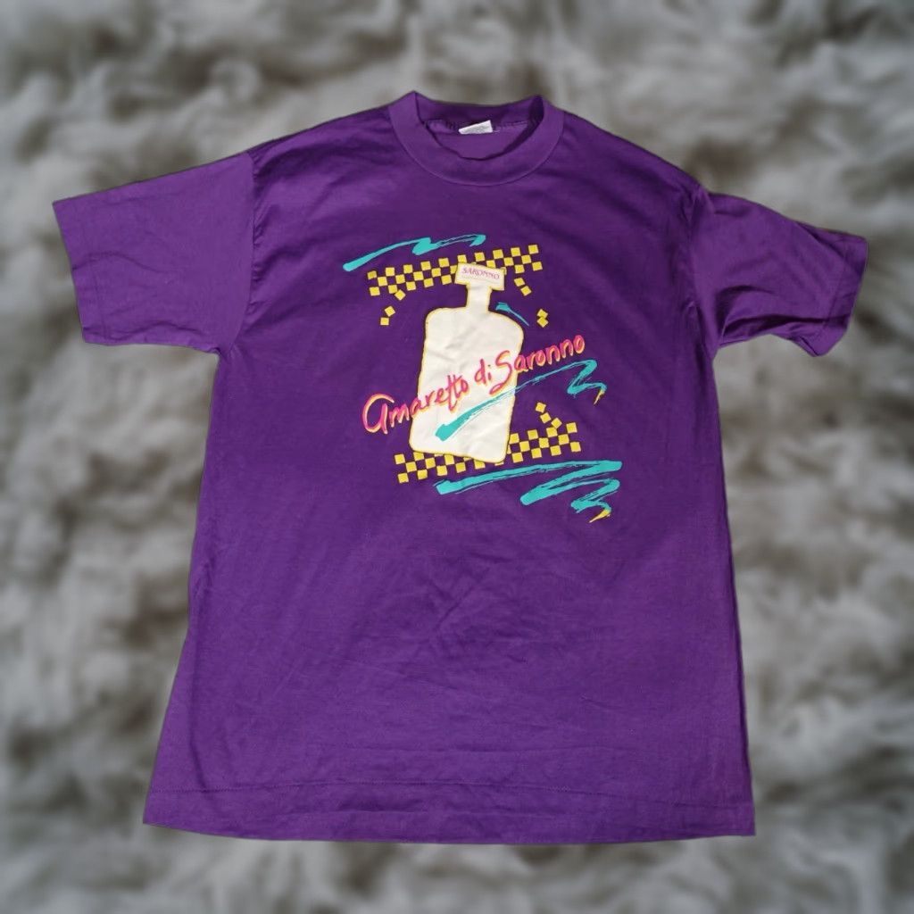 Vintage VINTAGE Amaretto Di Saronno T Shirt Mens M (Fits M) 90s Lightweight Graphic Print Purple Cotton Polyester Crew Neck Short Sleeve Size US M / EU 48-50 / 2 - 1 Thumbnail