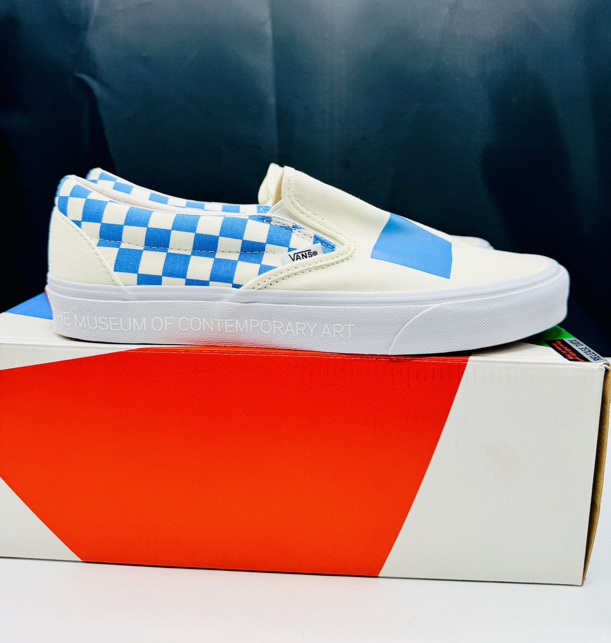 Vans Vans Classic Slip-On MOCA Museum of Contemporary Arts sz 10 Size US 10 / EU 43 - 9 Thumbnail