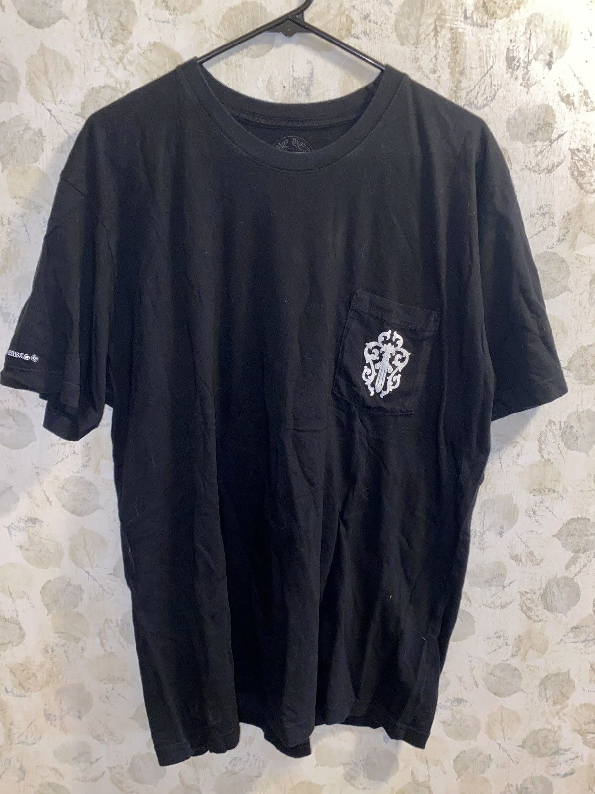 Chrome Hearts CH 1/2 Vine Dagger 🗡️ Pocket Tee in Black - Sz XXL Size US XXL / EU 58 / 5 - 4 Thumbnail