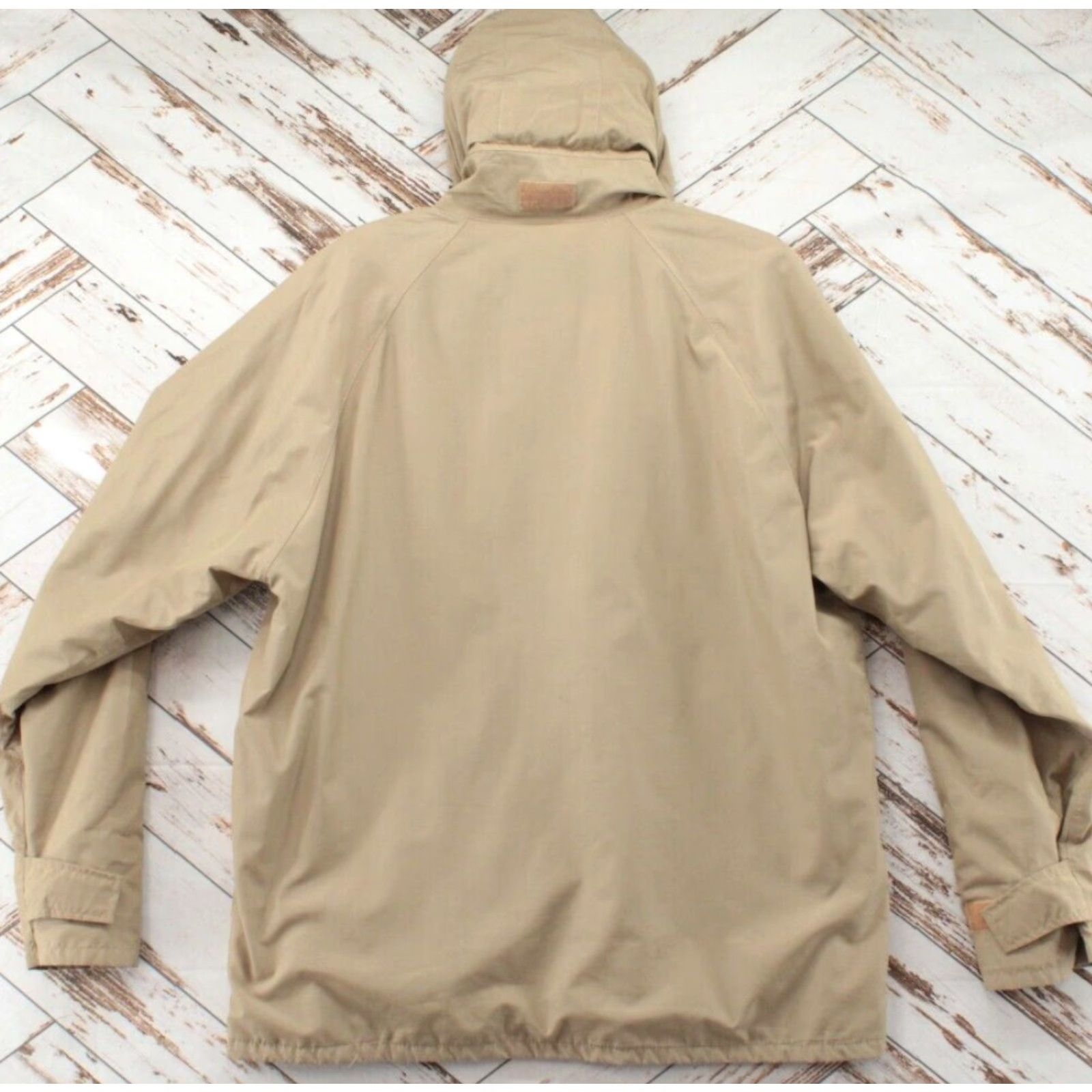 Orvis VINTAGE ORVIS Storm Dry Coat Bomber Jacket Mens Large Tan W/Packable Hood Pockets All Seasons Wind-Resistant Water-Resistant 90s Outdoors Fishing Size US L / EU 52-54 / 3 - 2 Thumbnail