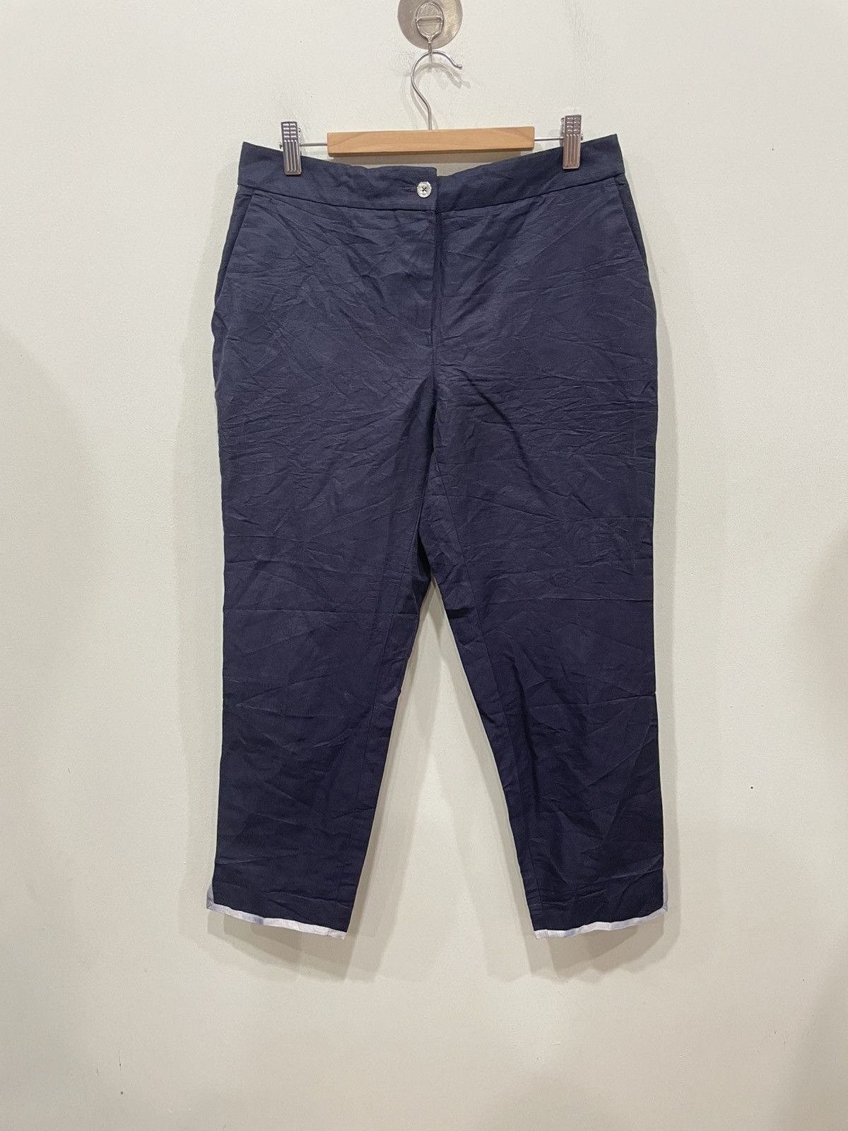 Carolina Herrena Knee-length Pants