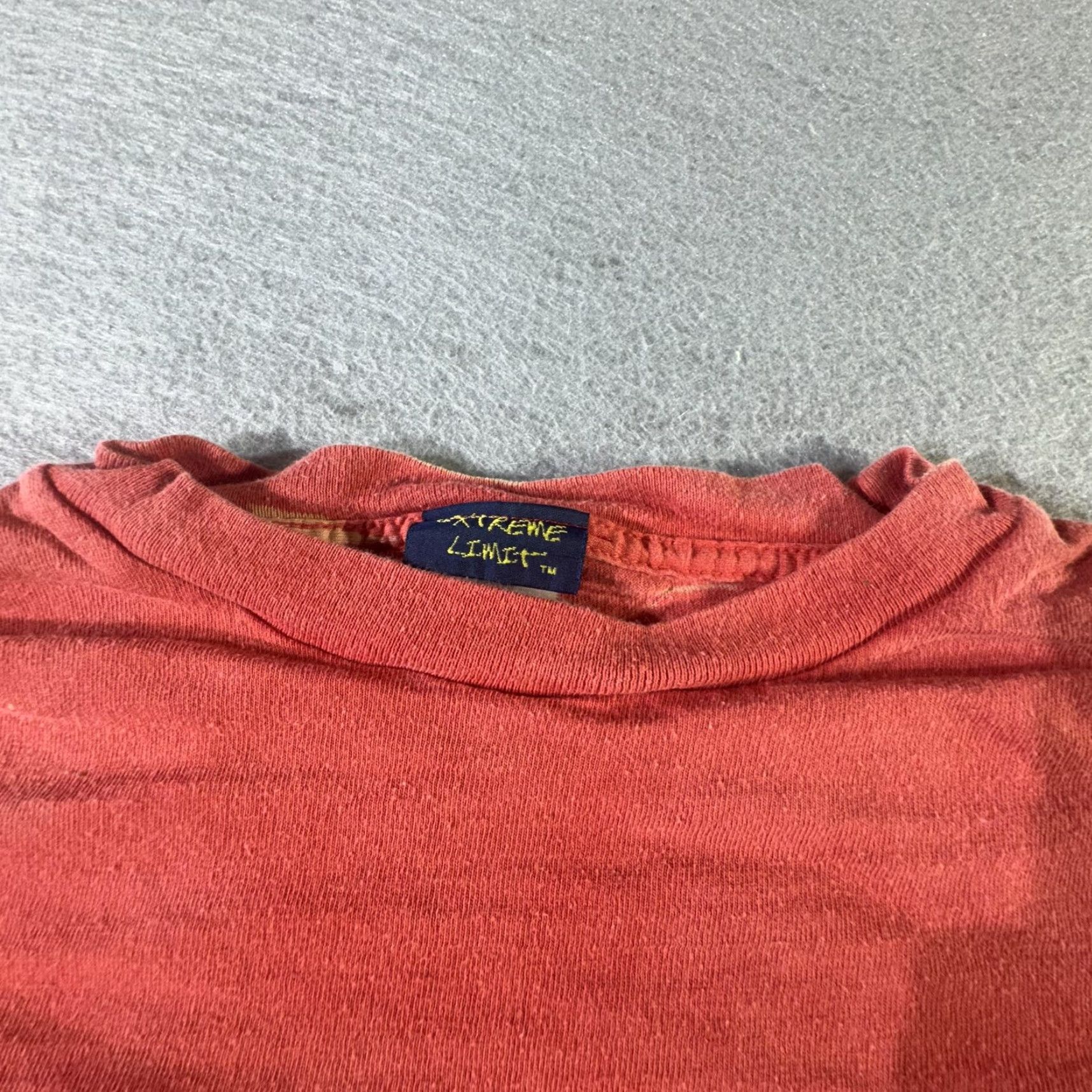 Vintage VINTAGE Xtreme Limit Graphic T-Shirt Men Large 90s Snake Tribal Fire Cotton Retro Size US L / EU 52-54 / 3 - 6 Thumbnail