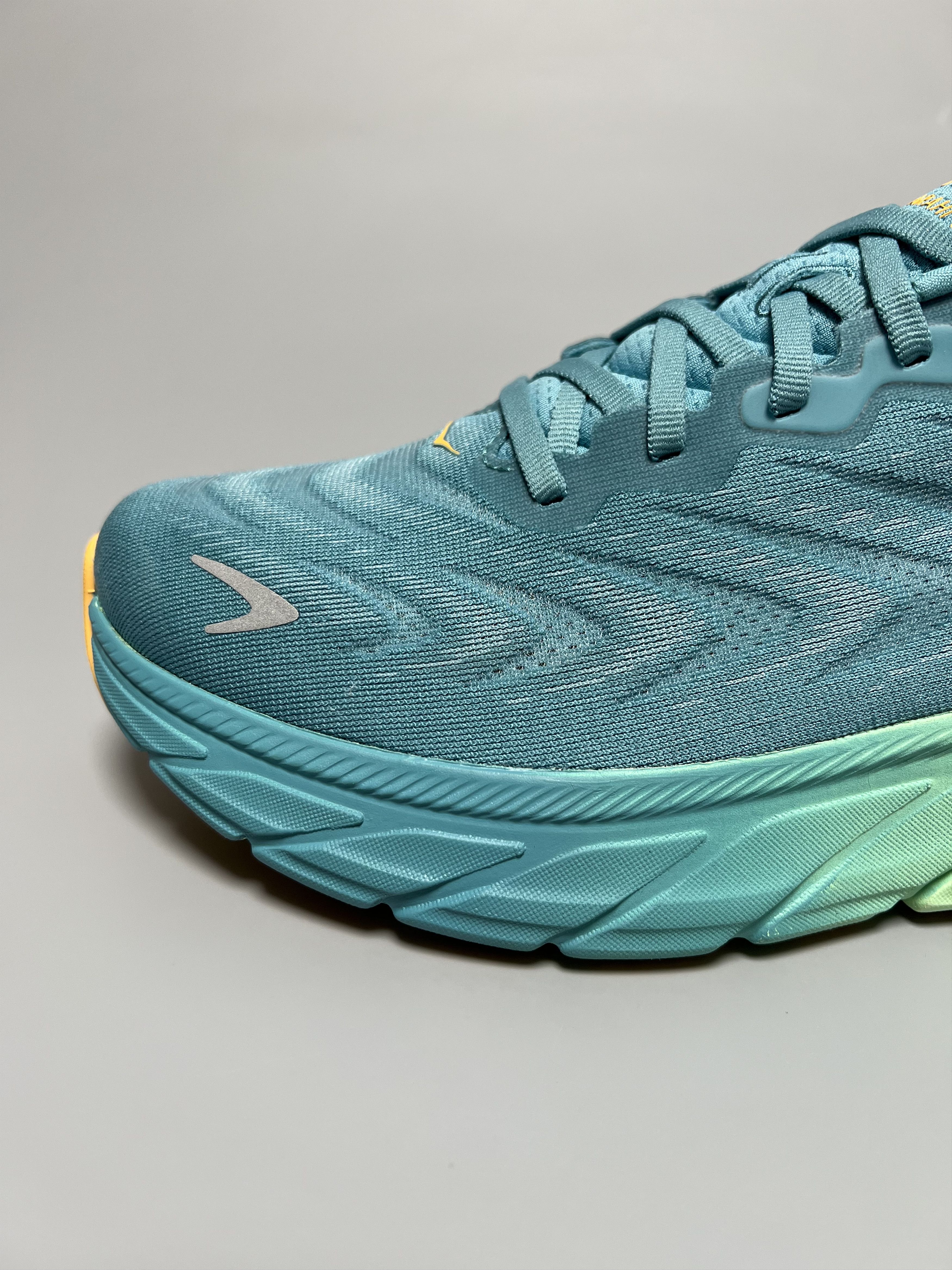 Hoka 9D Hoka One One Arahi 6 Running Shoes Walking Gym Size US 9 / EU 42 - 8 Thumbnail