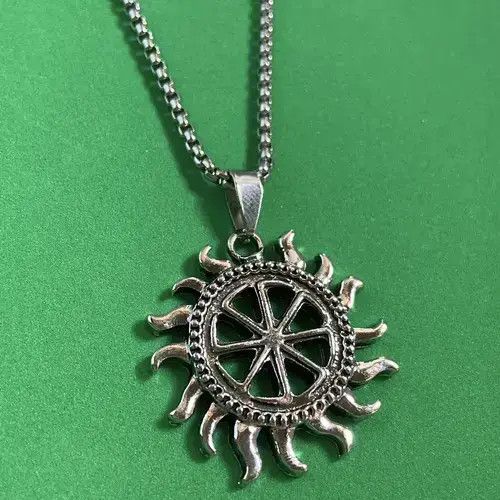 Japanese Brand Titanium Steel Sun Pendant Necklace for Men Women Size ONE SIZE - 2 Thumbnail