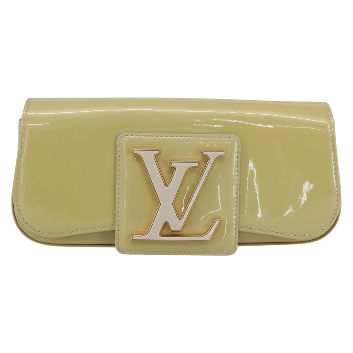 Louis Vuitton Louis Vuitton Sobe Clutch Patent Size ONE SIZE - 1 Thumbnail