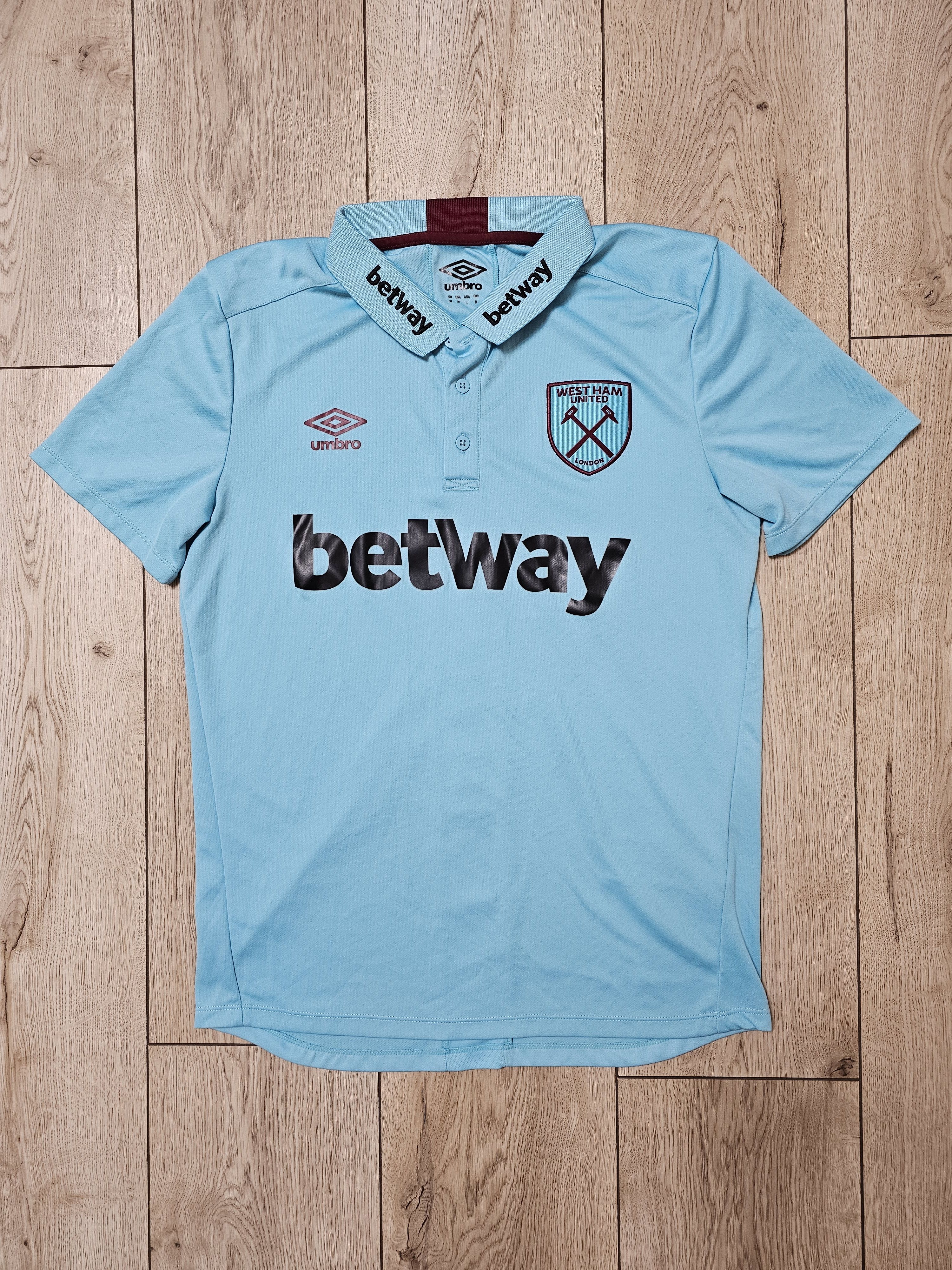 Umbro WEST HAM UNITED 2017 2018 FOOTBALL SHIRT SOCCER JERSEY Size US S / EU 44-46 / 1 - 1 Thumbnail
