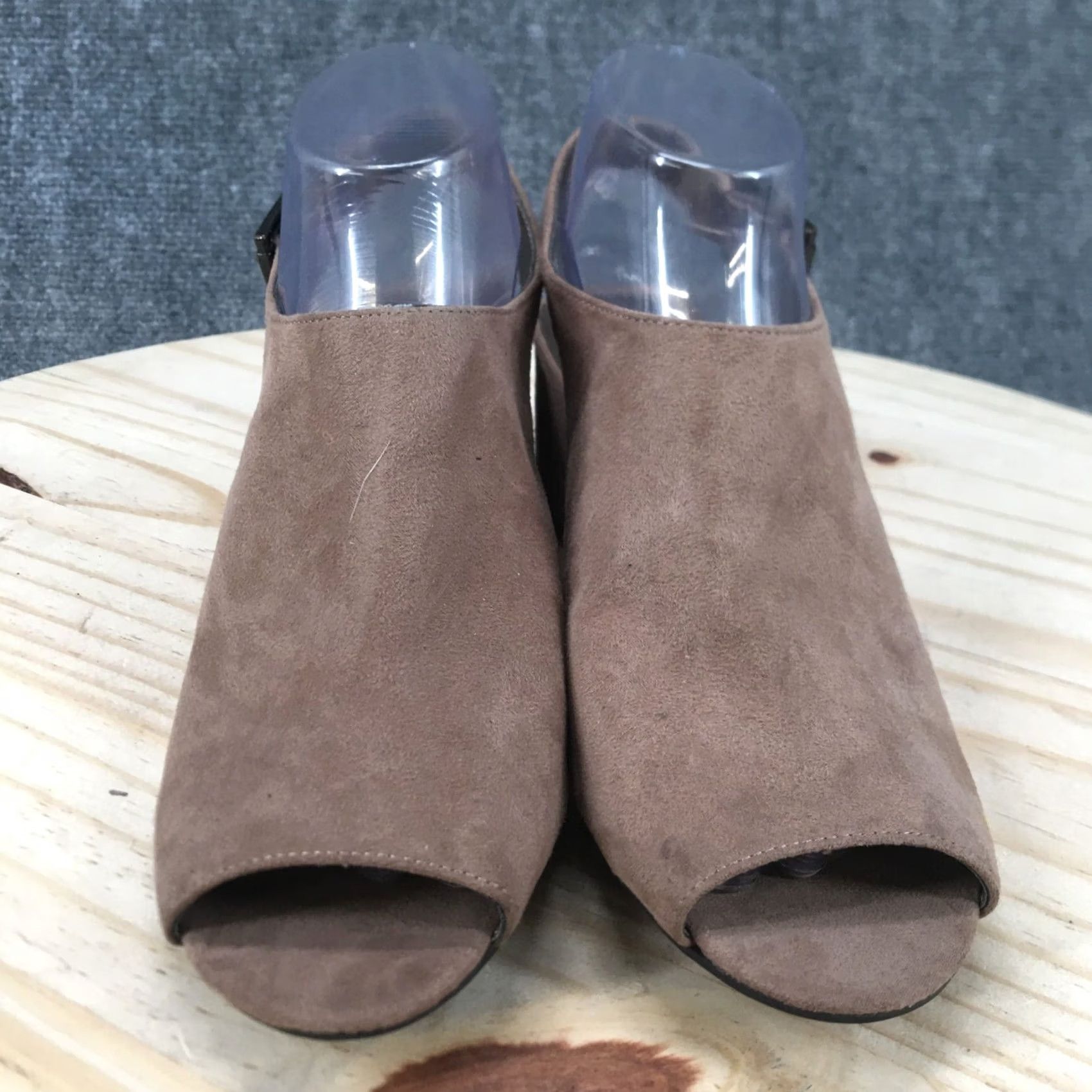 Vintage LifeStride Sandals Women Relay Slingback Brown Fabric Peep Toe Block Heels 8.5M Size US 9 / IT 39 - 7 Thumbnail