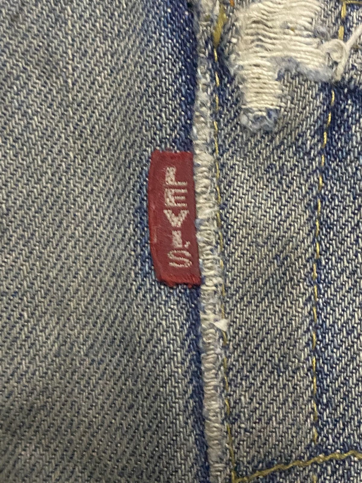 Levi's Vintage Levis 702xx Big E Japan Buckle Back Destroy Baggy Size US 35 - 17 Thumbnail