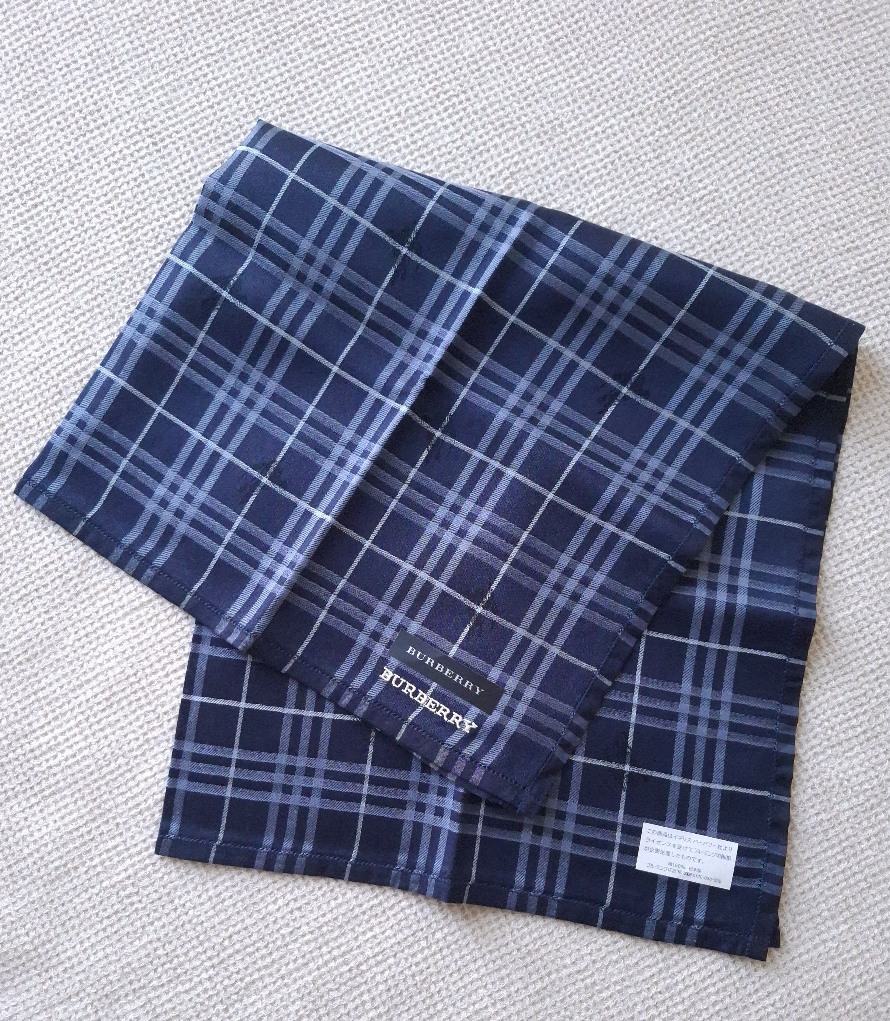 Burberry × Vintage NEW Burberry bandana handkerchief Navy Blue Nova Check Size ONE SIZE - 3 Thumbnail