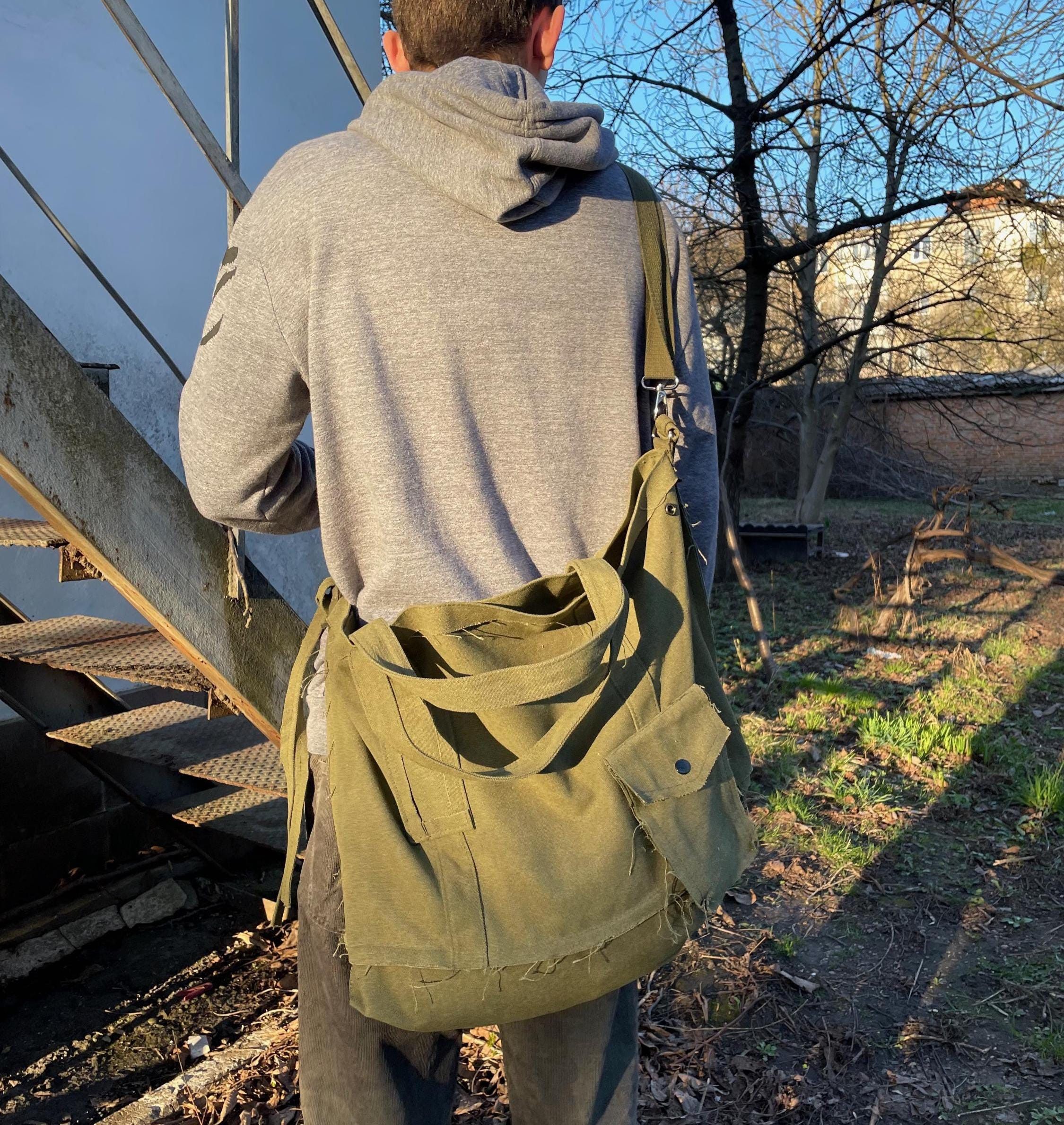Other Large Messenger bag y2k grunge opium faded distressed alt Size ONE SIZE - 1 Thumbnail