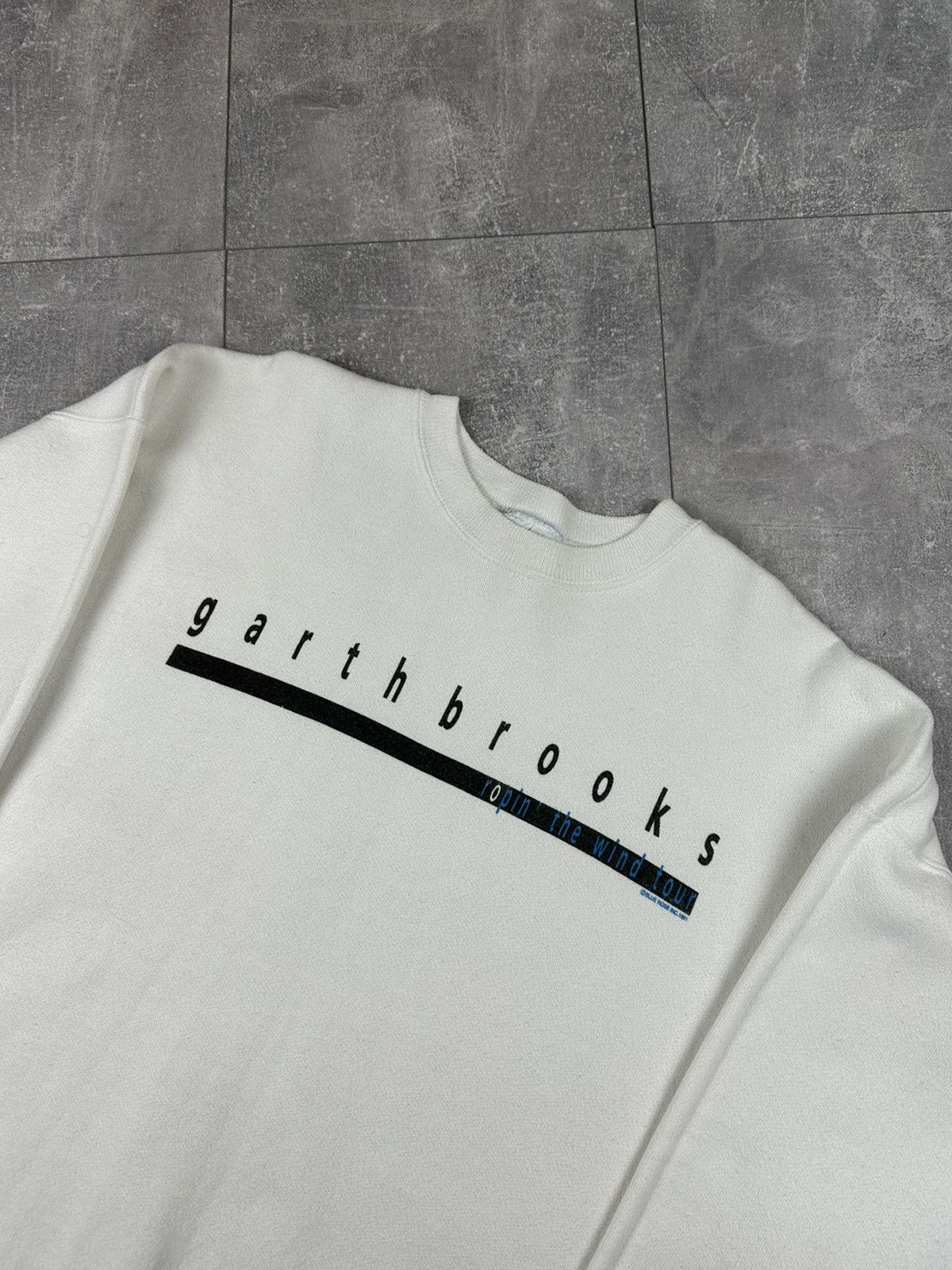 Hanes Garth Brooks Ropin The Wind Band Tour Crewneck Sweatshirt Size US XL / EU 56 / 4 - 8 Thumbnail