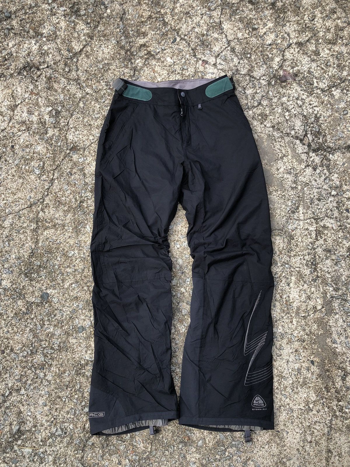 Ski × Streetwear × Vintage Nike ACG vintage storm-fit black
