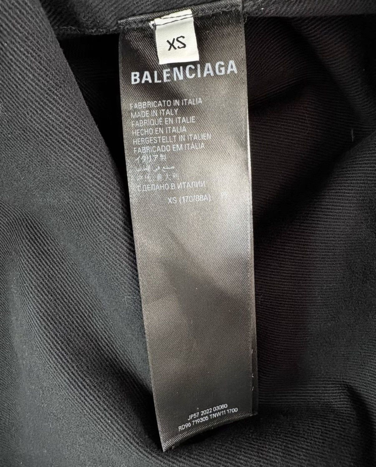 Balenciaga Brand New BALENCIAGA Black Distressed Cotton Jacket K1 Size US XS / EU 42 / 0 - 5 Thumbnail