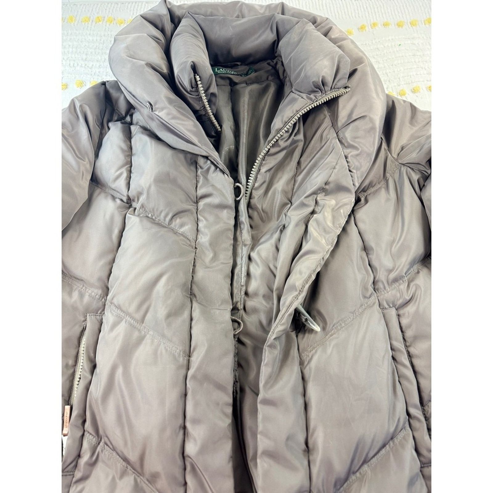 Lauren Ralph Lauren Lauren Ralph Lauren Womens Taupe Down Filled Puffer Toggle L Size L / US 10 / IT 46 - 5 Thumbnail