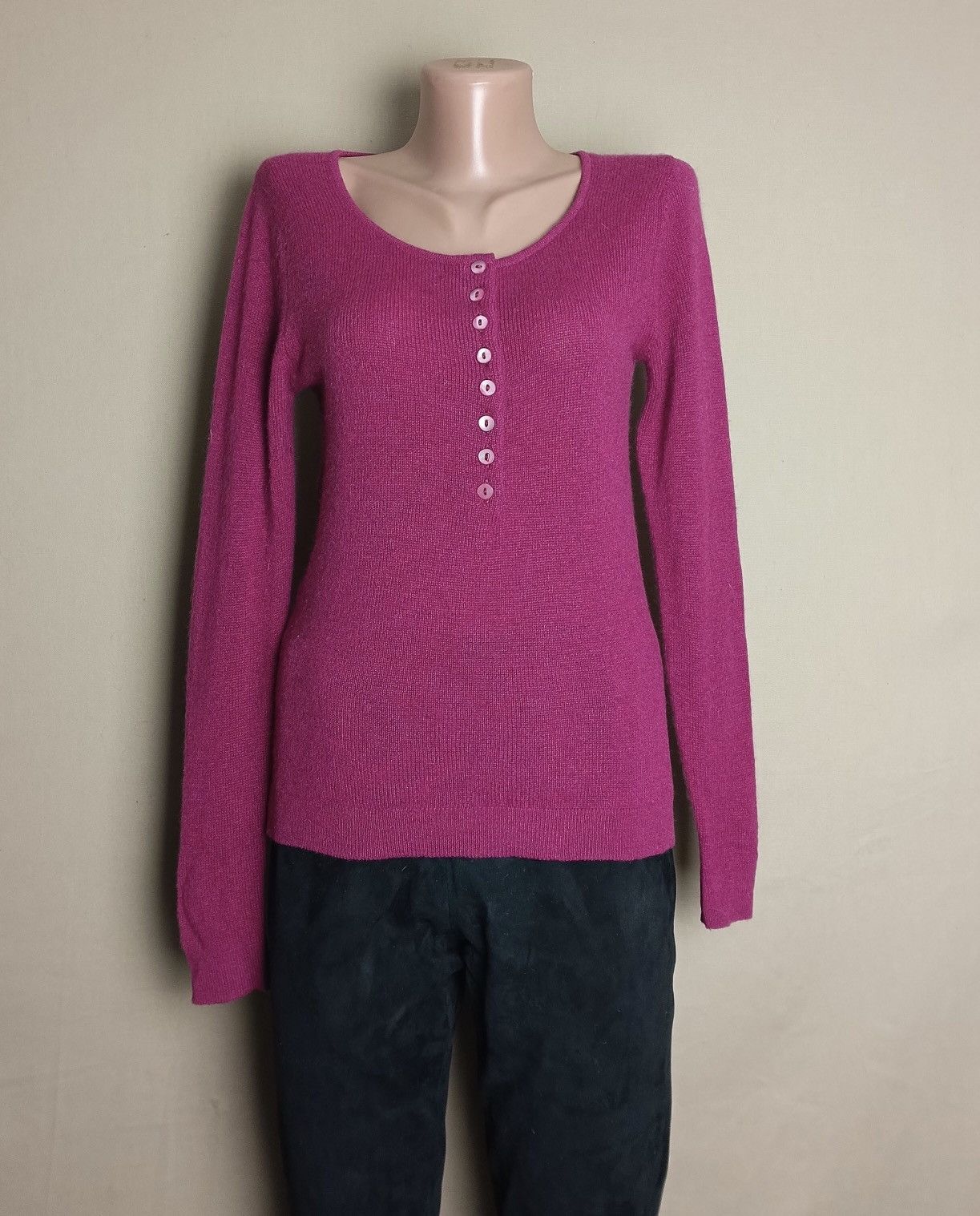 Johnstons Of Elgin Johnstons of Elgin Cashmere Sweater Jumper Size 34” 87cm Size S / US 4 / IT 40 - 1 Thumbnail