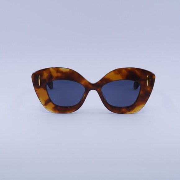 Loewe Loewe LW40127I 53V Sunglasses Blonde Havana Cat Eye Frame Size ONE SIZE - 2 Thumbnail