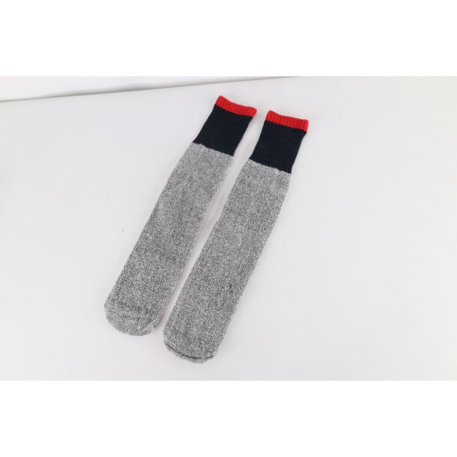 Vintage Vintage 90s Streetwear Striped Mountain Hiking Socks Size ONE SIZE - 1 Thumbnail