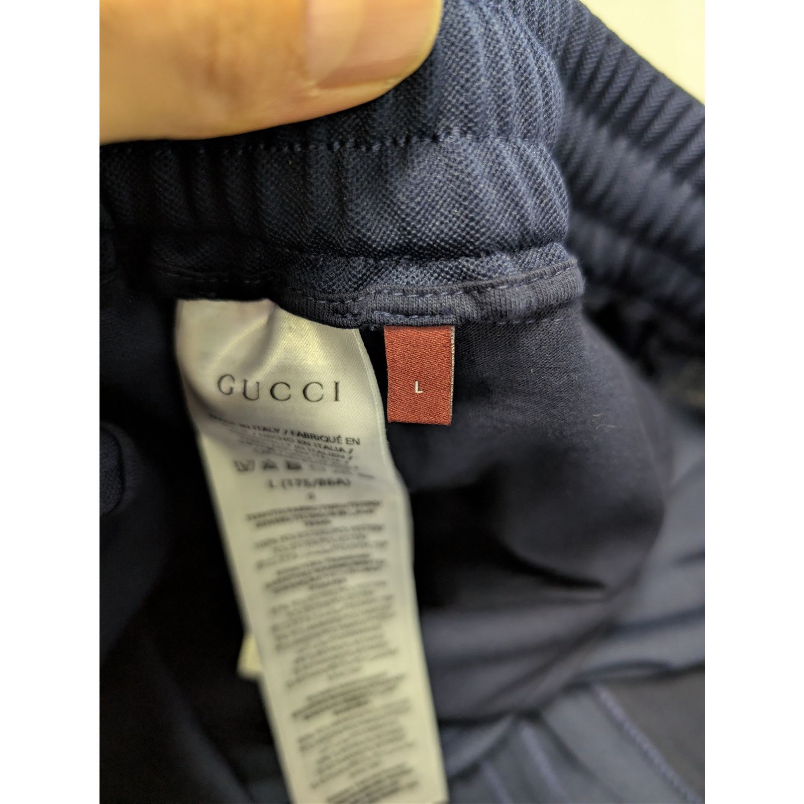 Gucci o1rshd1 Technical Jersey Shorts in Navy Blue / White Stripes Size US 34 / EU 50 - 16 Thumbnail
