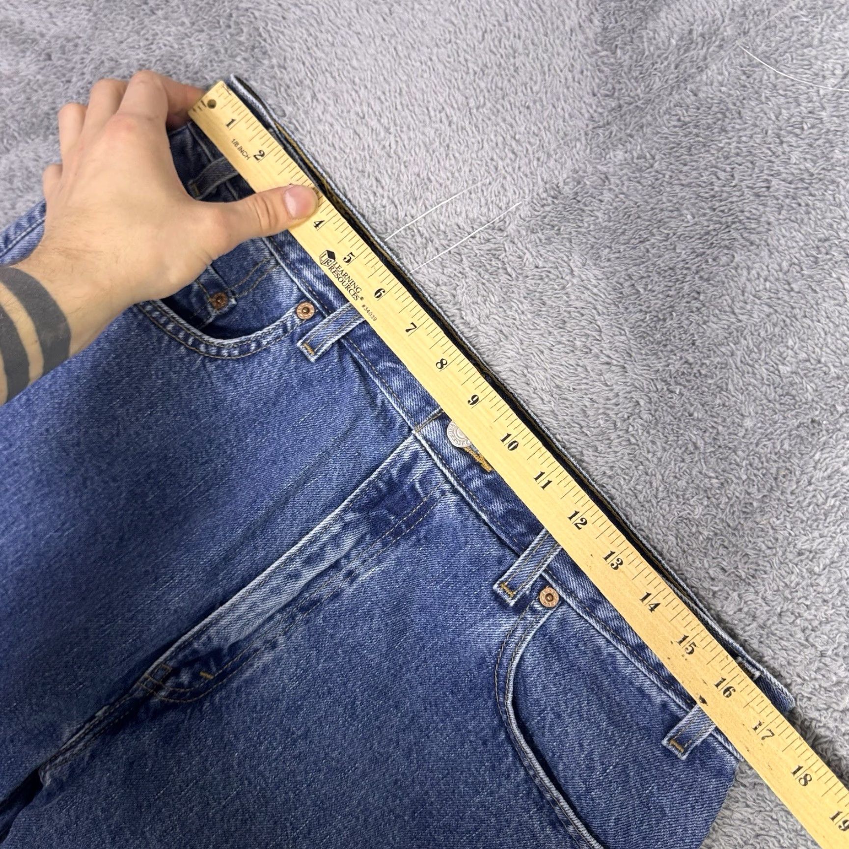 Levi's VINTAGE Levi's 505 Jeans Mens 34x34 Regular Straight Paper Tag Batwing 90s Y2K Jeans Mens Regular 34 Blue 34x34 Size US 36 / EU 52 - 7 Thumbnail